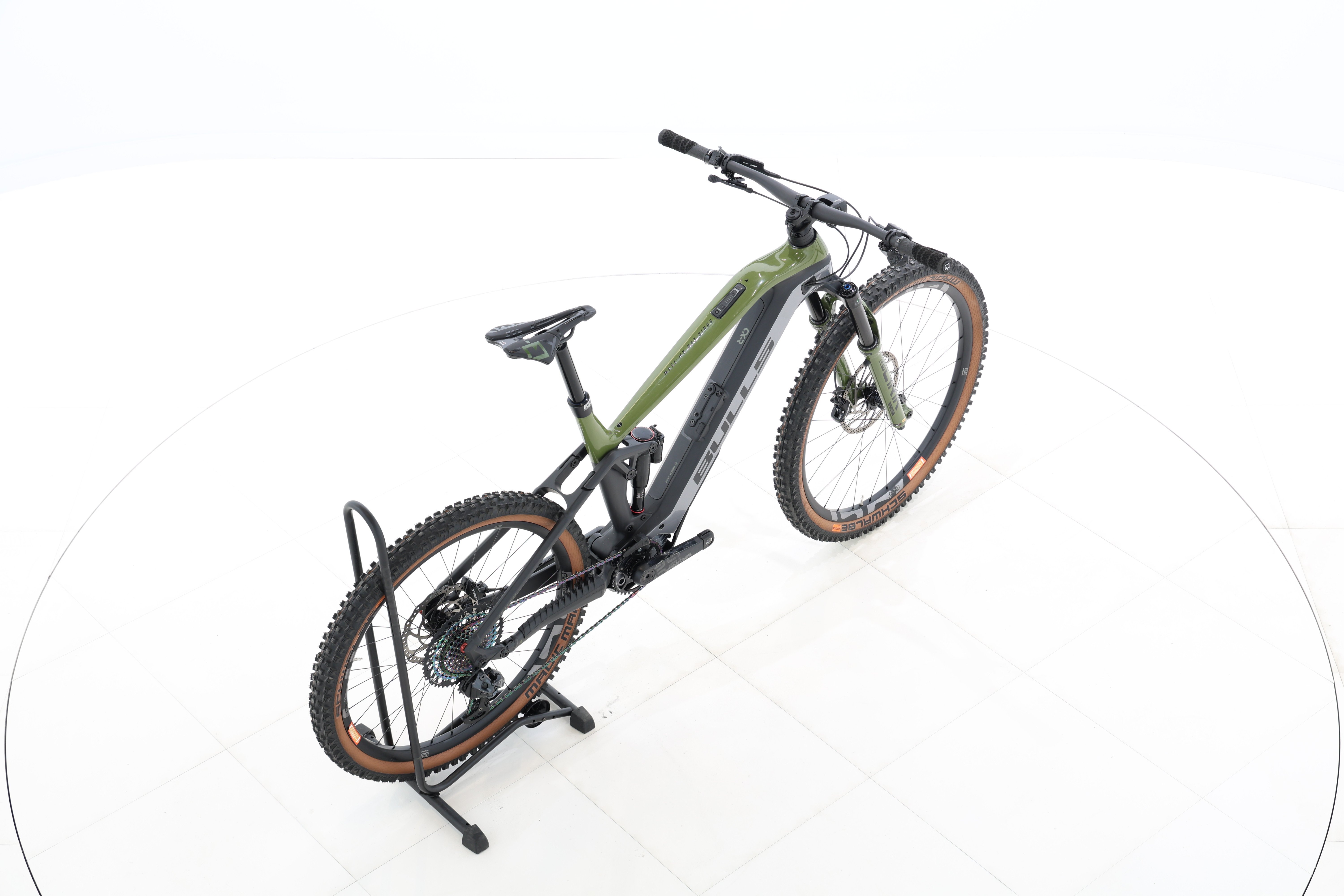 cf885377-3bdb-4635-b5a9-94667b3f3193