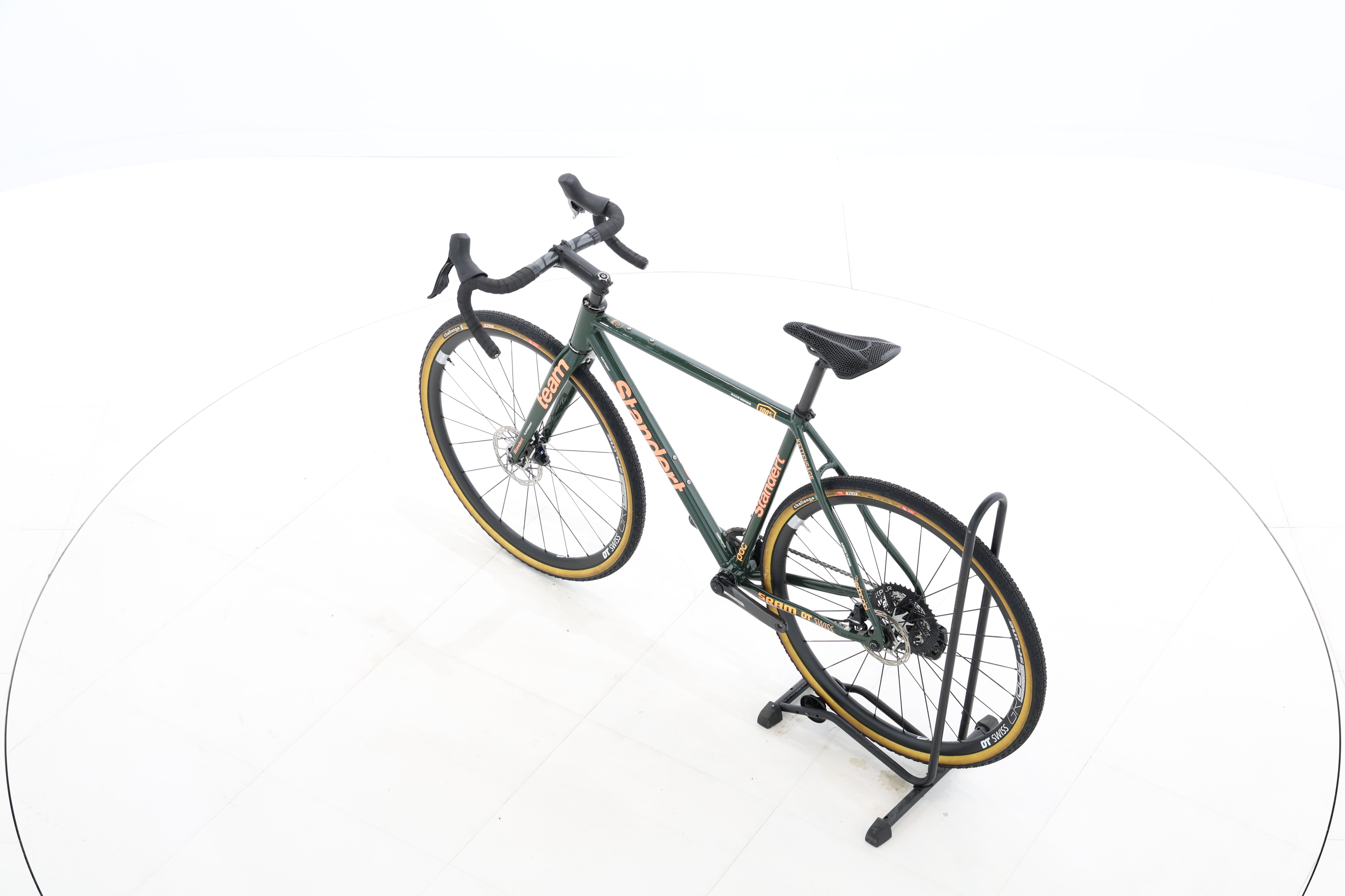 88eb042b-68b1-4d9e-8ffa-1b881234e81b