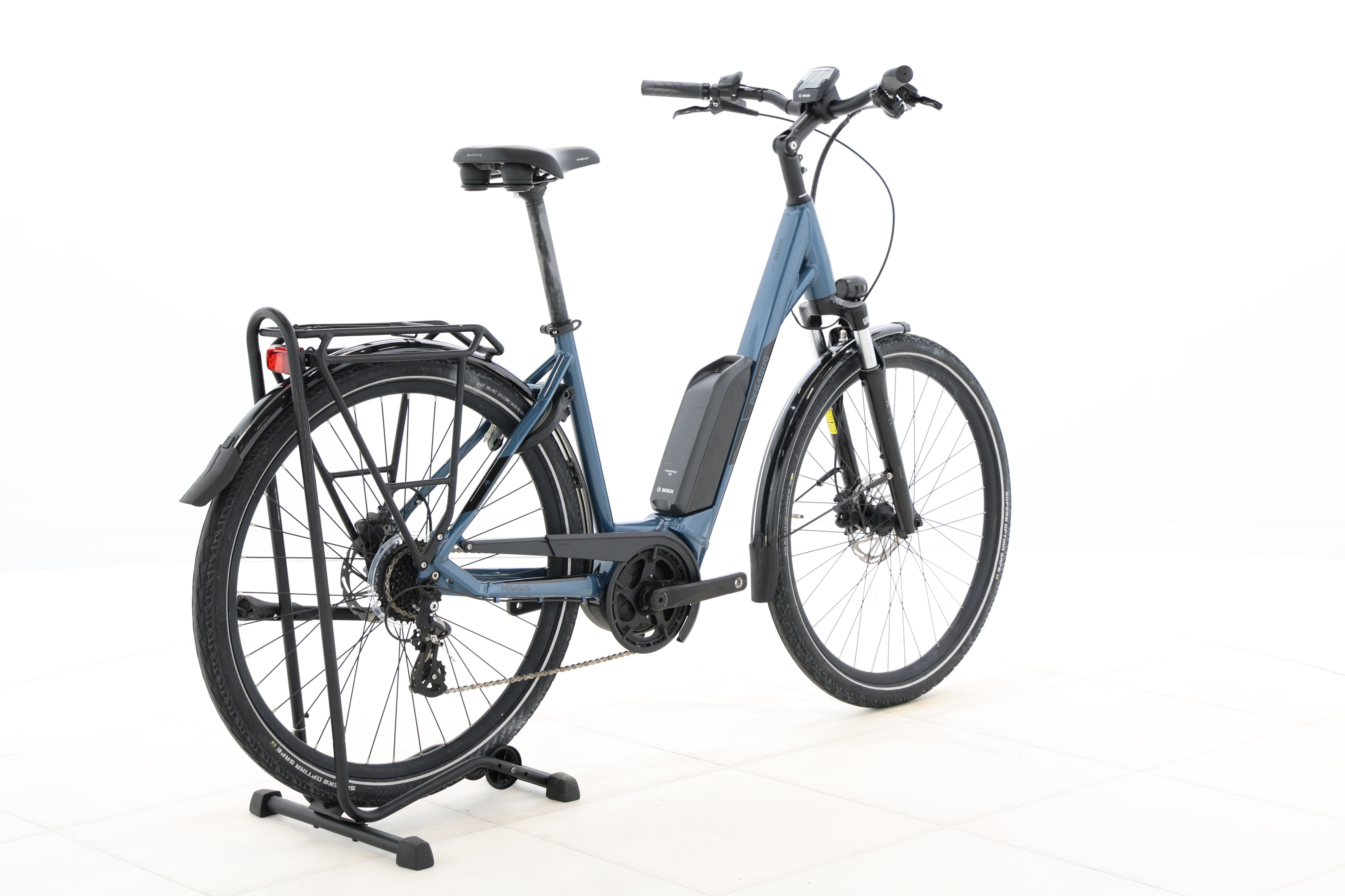 e227dac6-cd00-4a96-adec-43209fbf1943