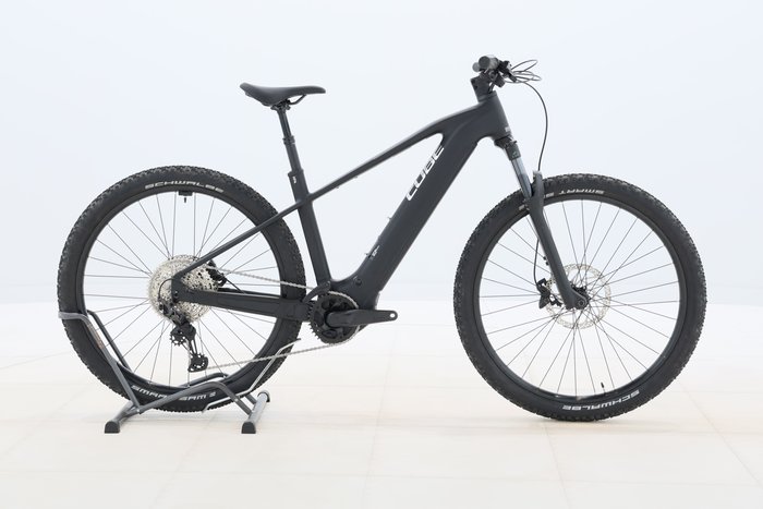 Cube Reaction Hybrid Race 800 2025