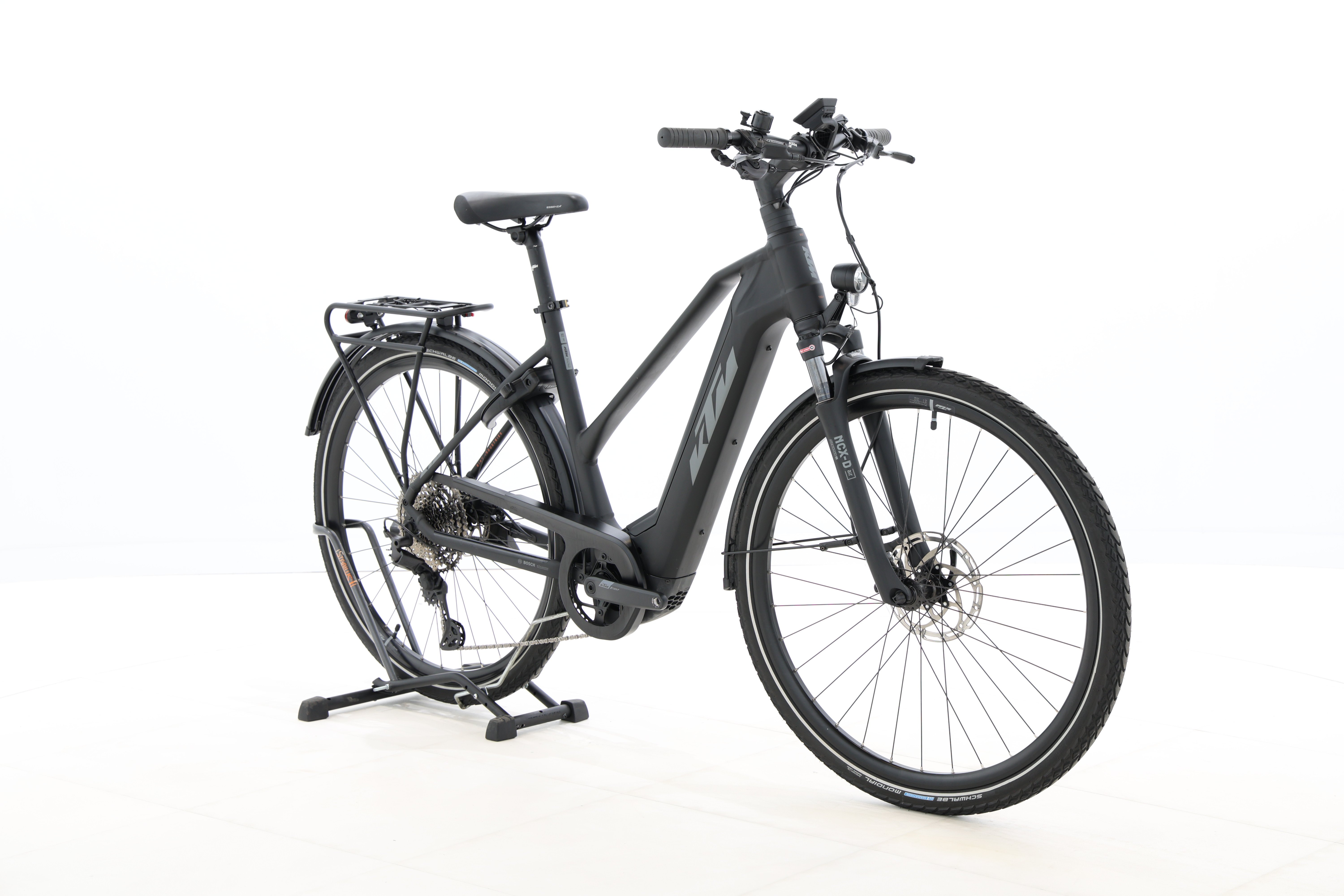 53ade694-38ab-4bee-8c36-e811d1f2e921