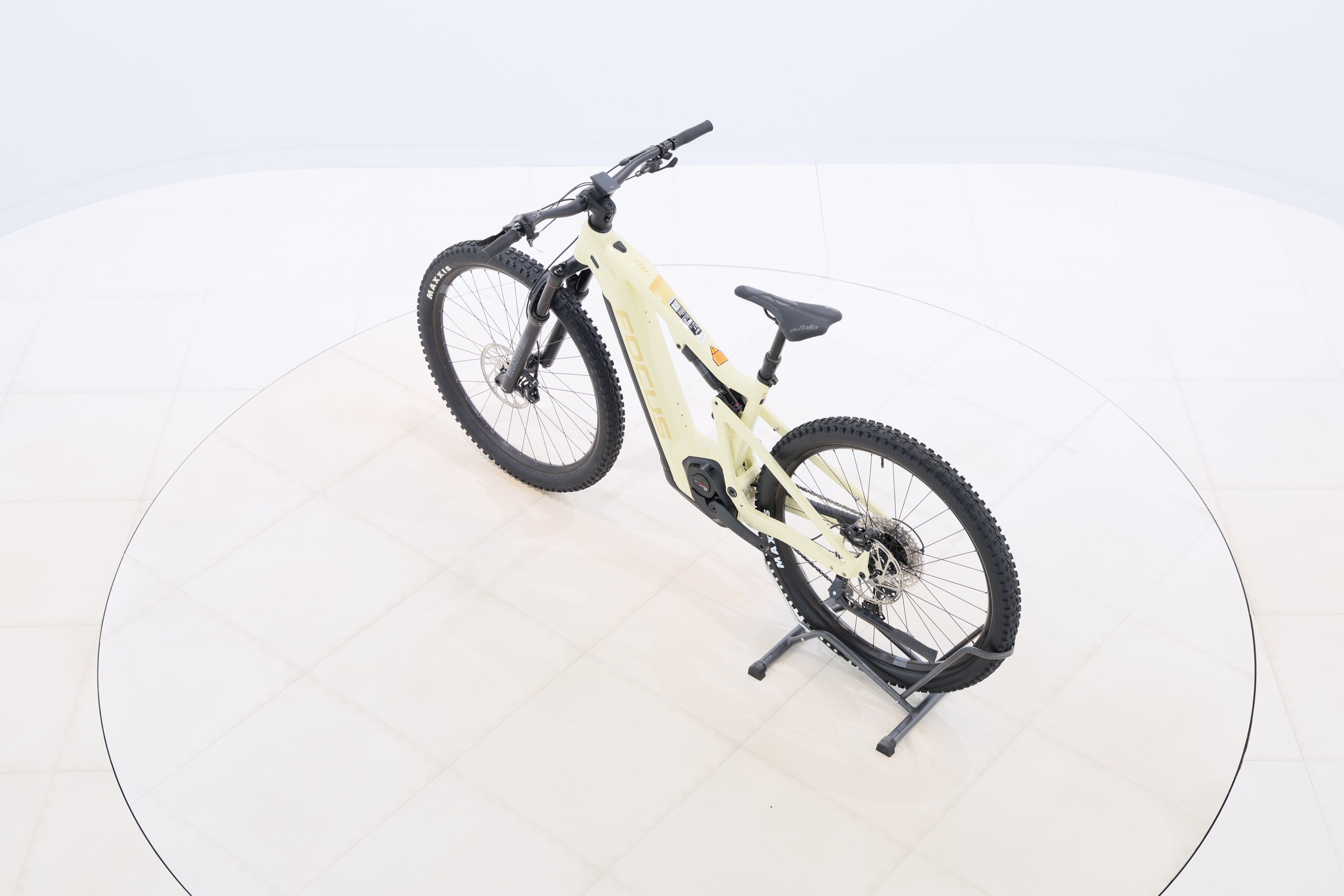 5bd43c1b-b613-49de-81bc-e0ef9baed519