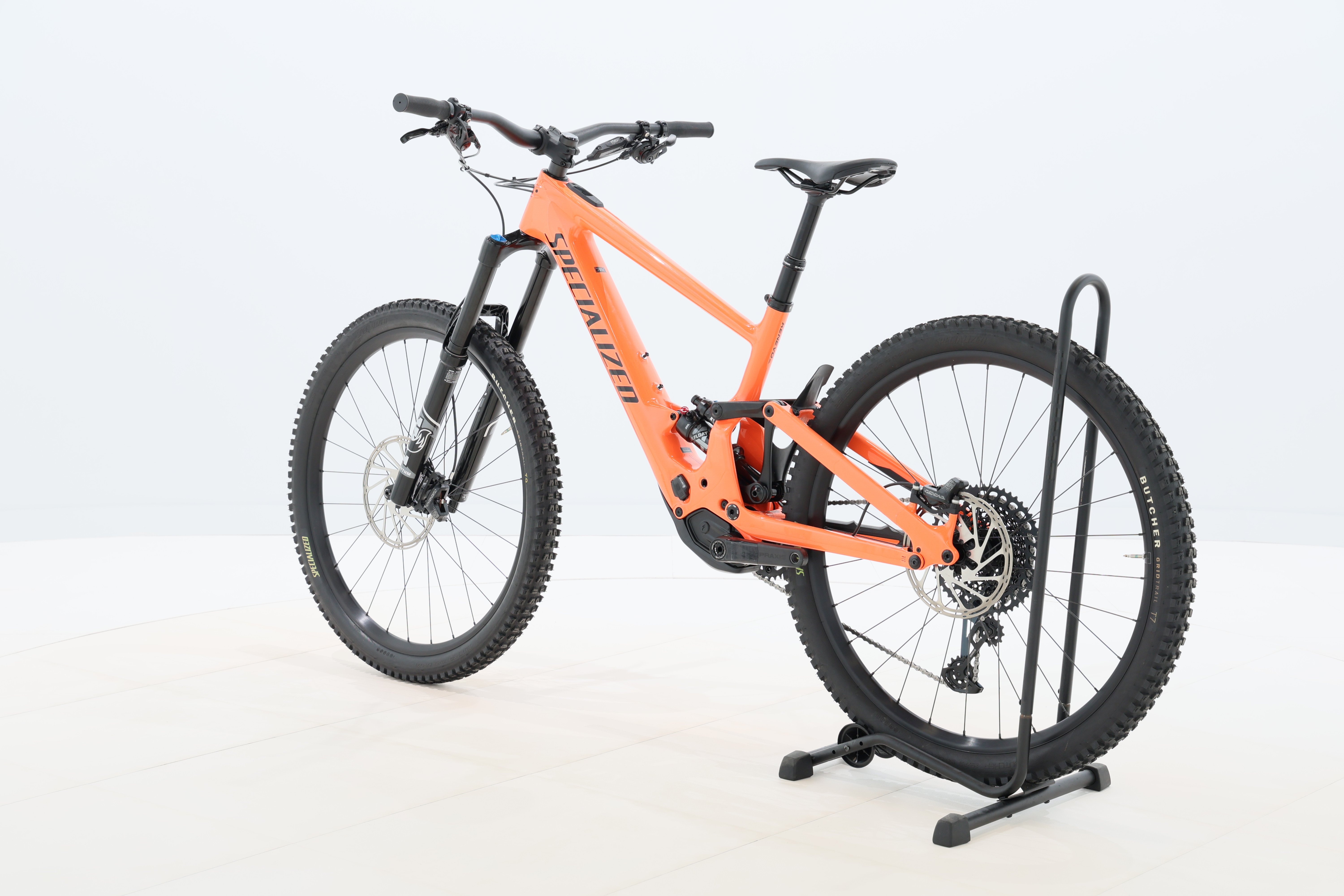 59efd5c0-4820-4251-938b-77261436511a