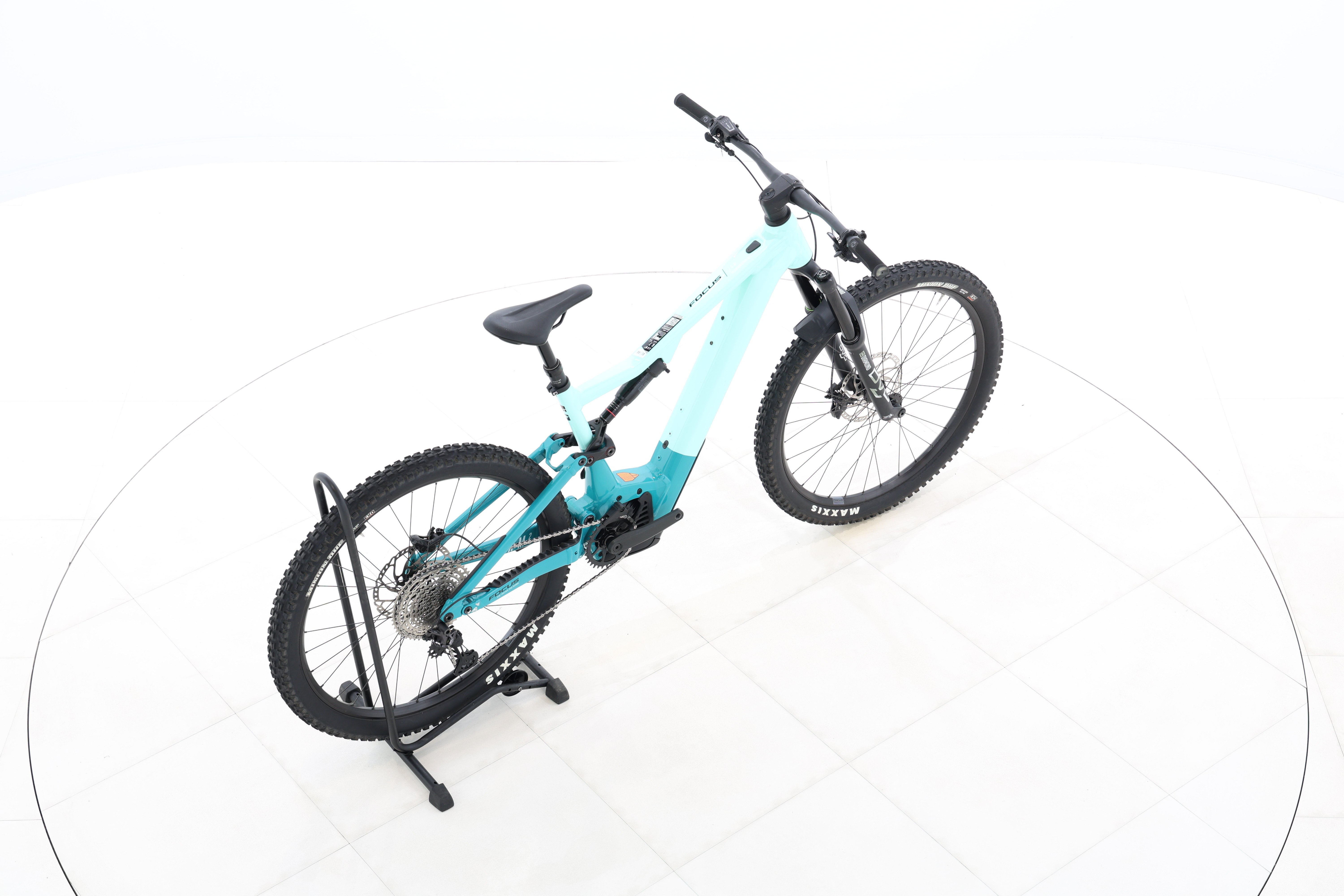 8c0ff3cc-c676-47c7-b447-a46195198a91