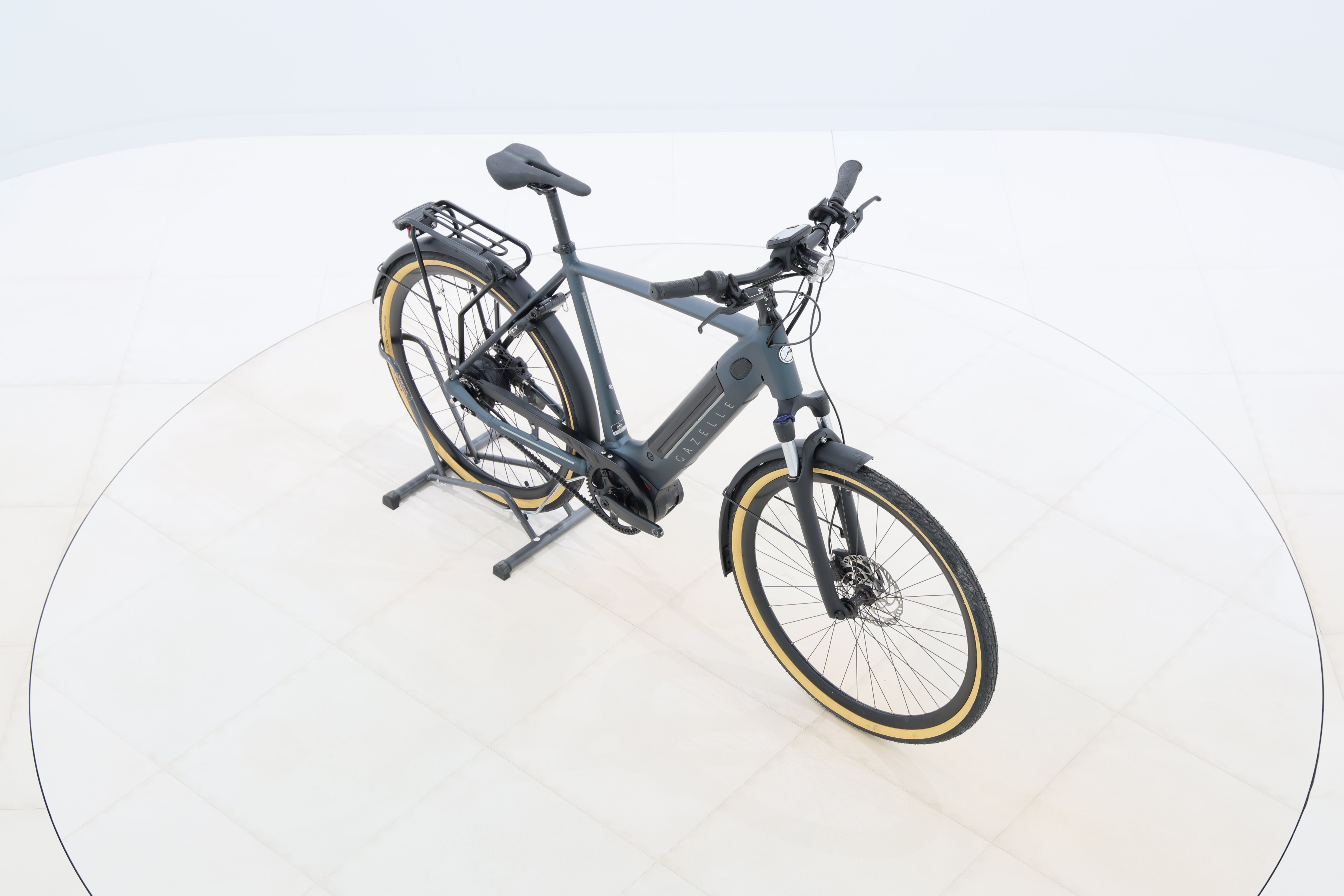 00932755-67cb-45f1-a7d6-30542dc46529