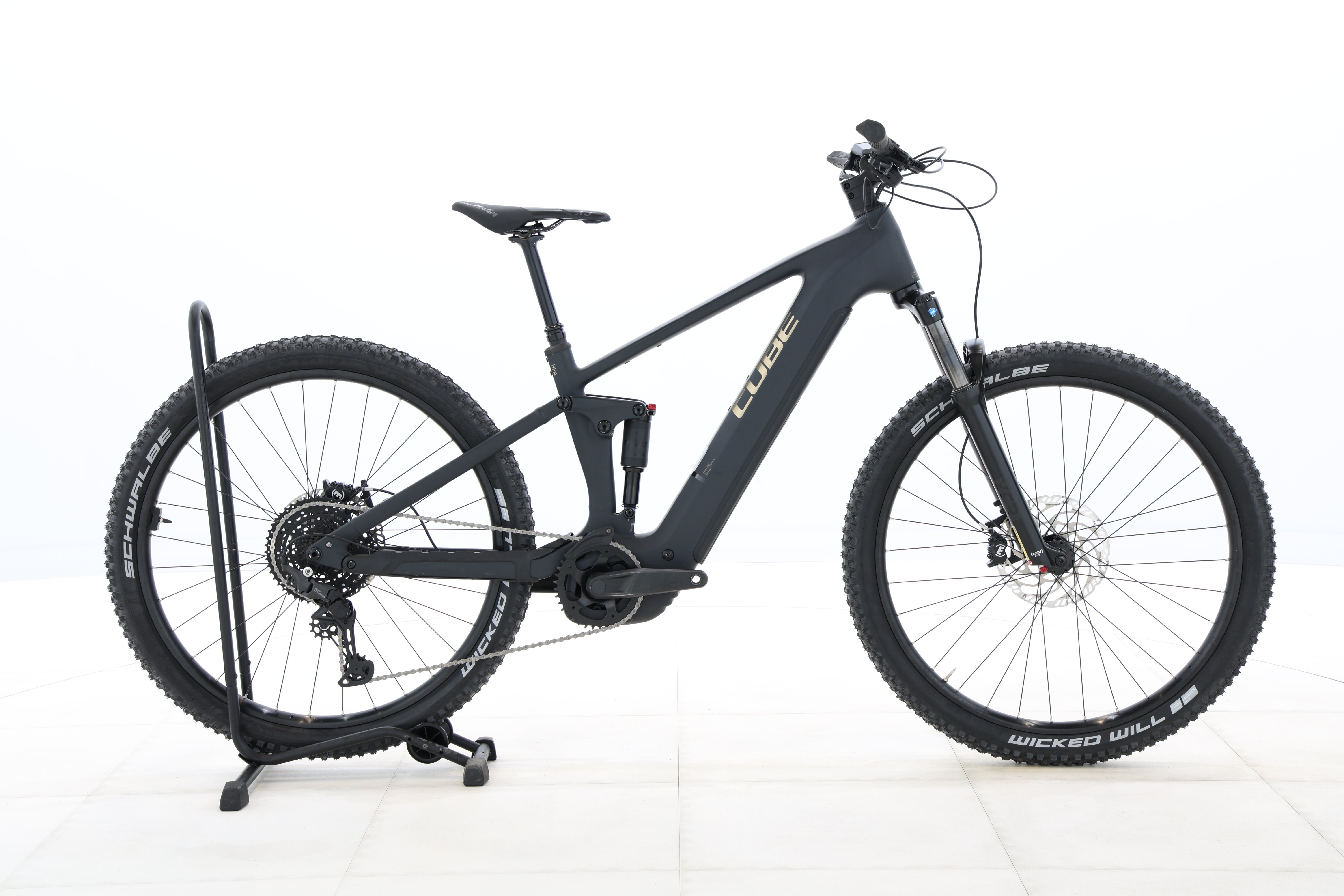 1458b939-670b-4a75-ad2e-c1a9b9c9a54a