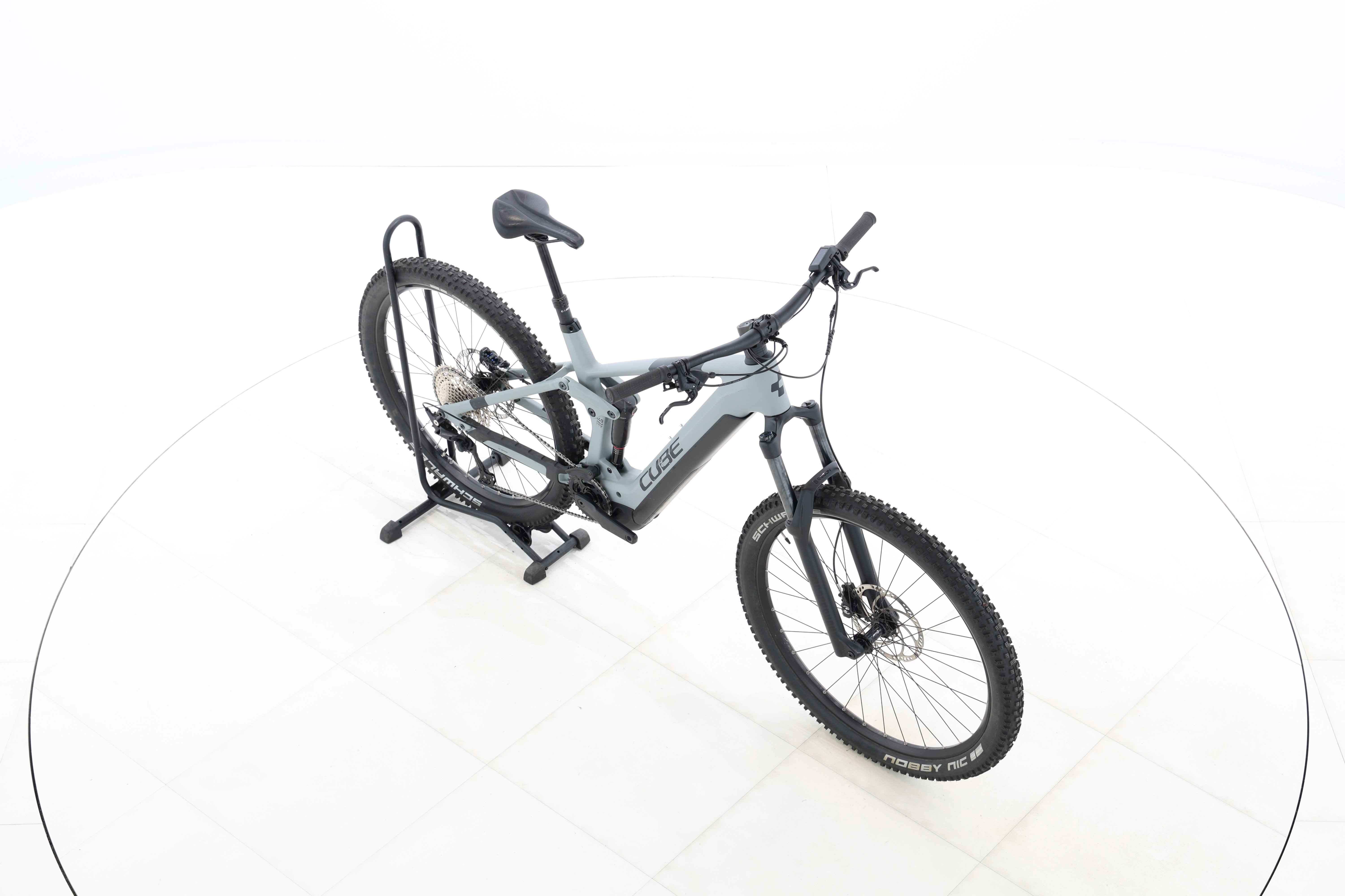 e630e7c3-f6b8-4709-b595-ee4cfbb3c4b2