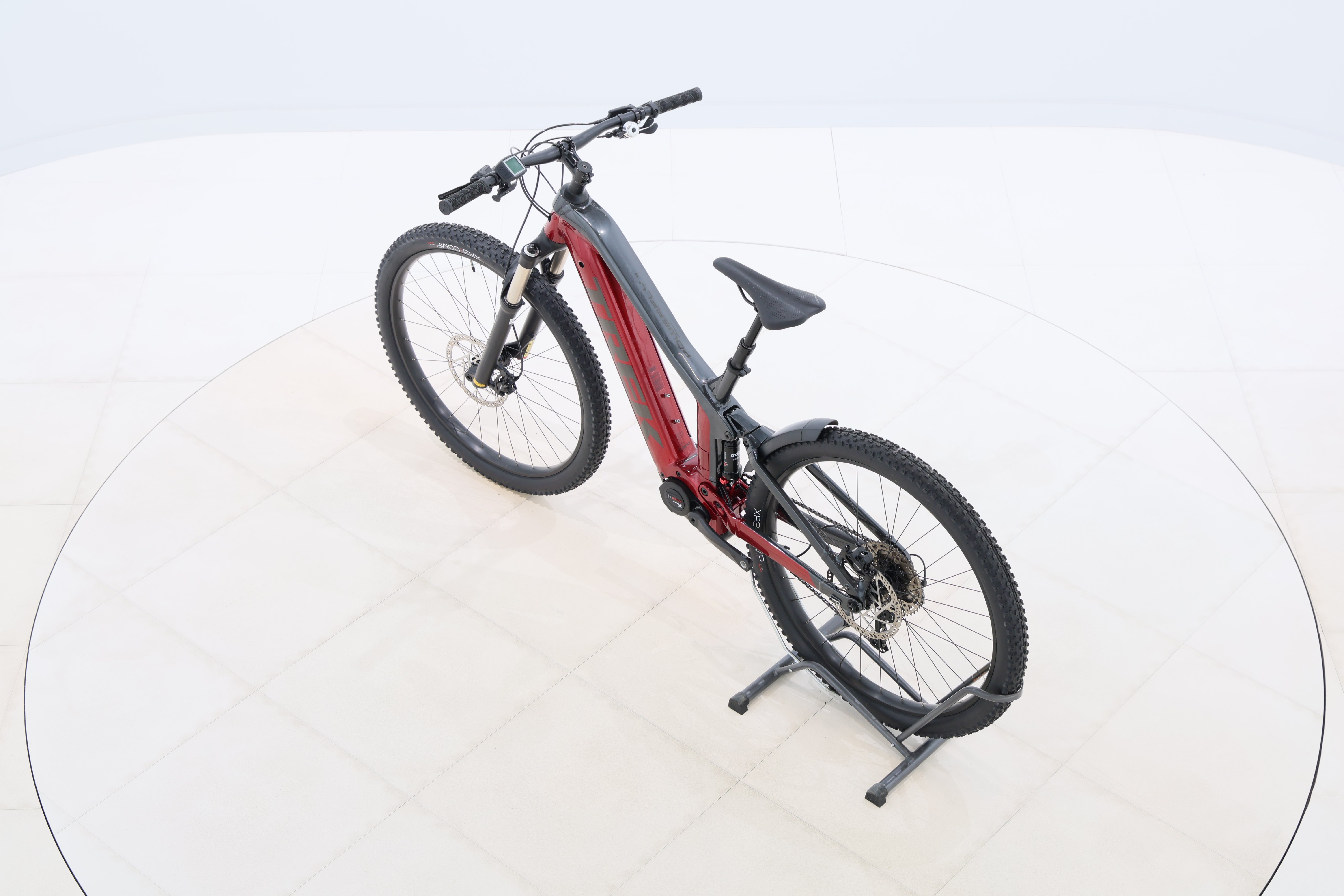 128fa118-1e6b-4a76-8b69-c0666dc23230