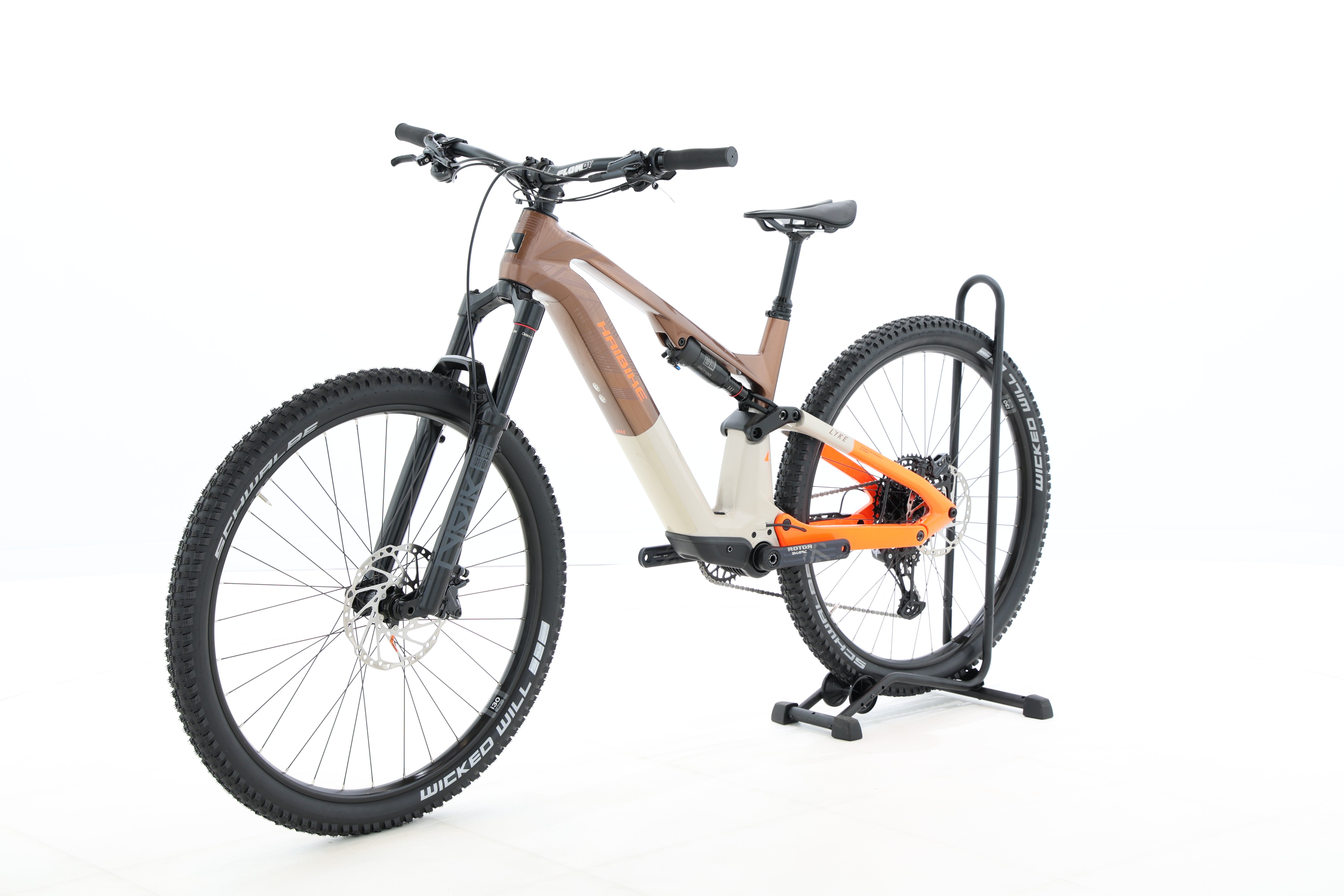 f1c4fd94-8092-4904-9afa-ce970e1a12c0