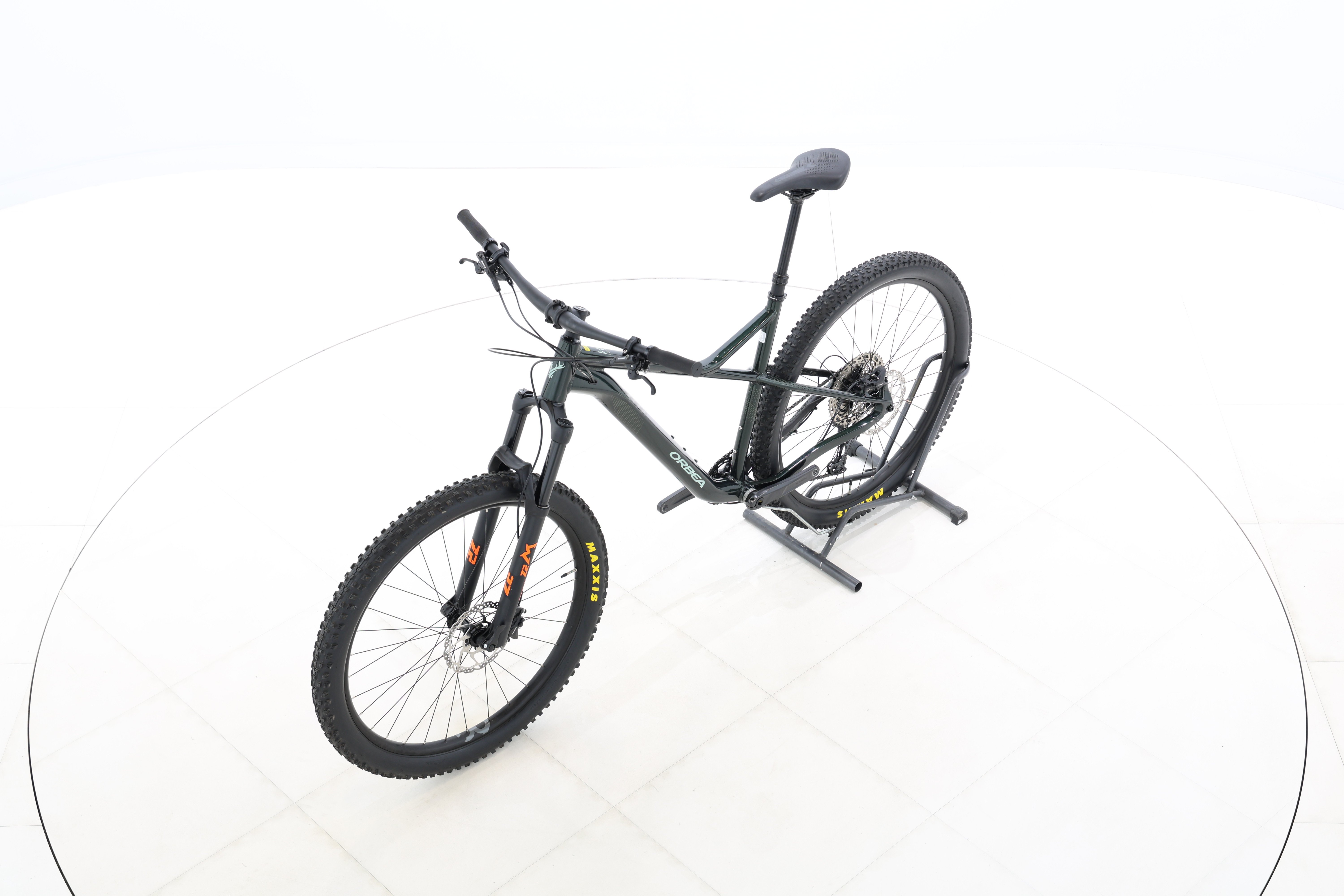 de444e2f-c89c-48e7-9abf-9ed83b4fa54a