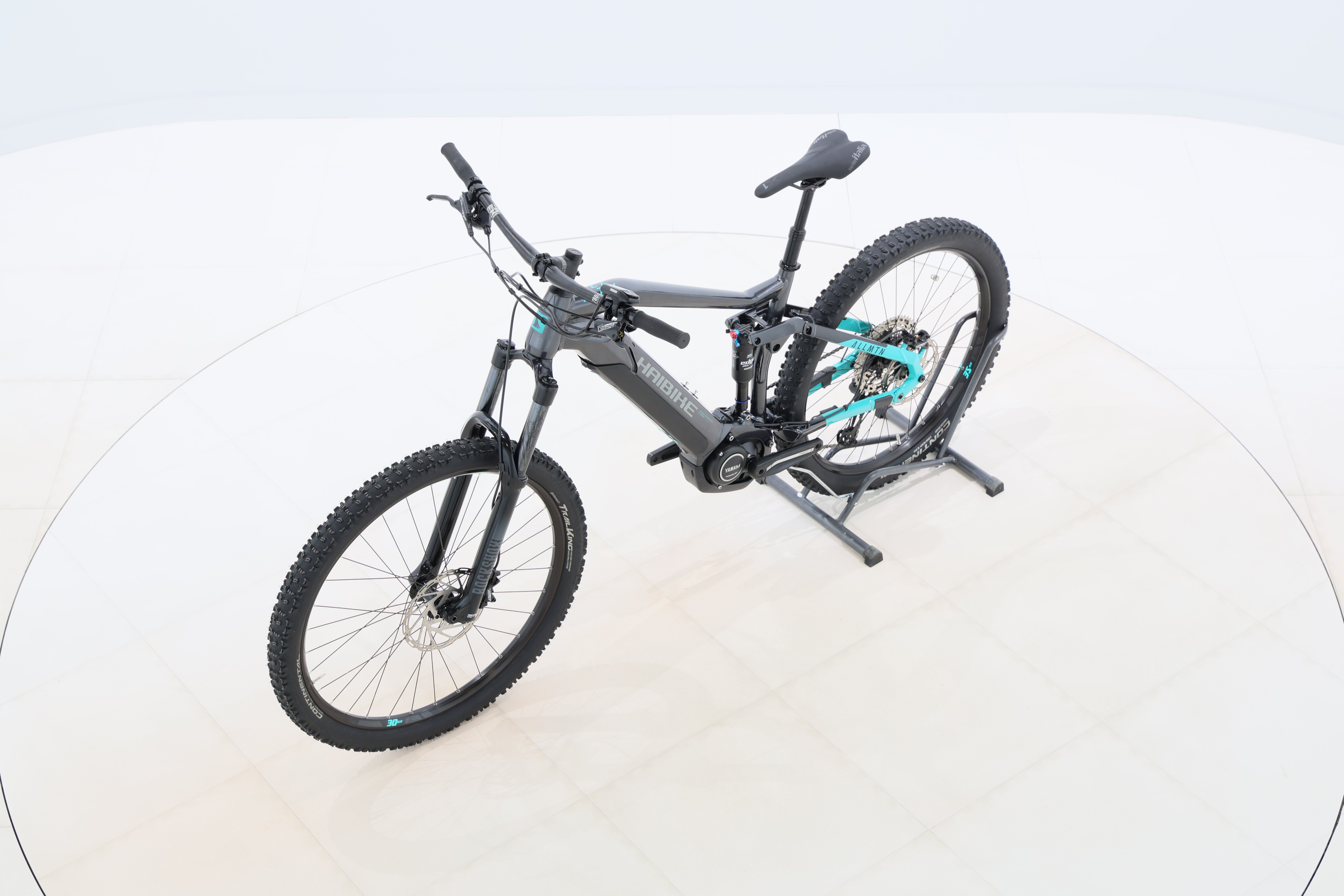 f31951ed-418b-40b8-9910-d6b8ec851578