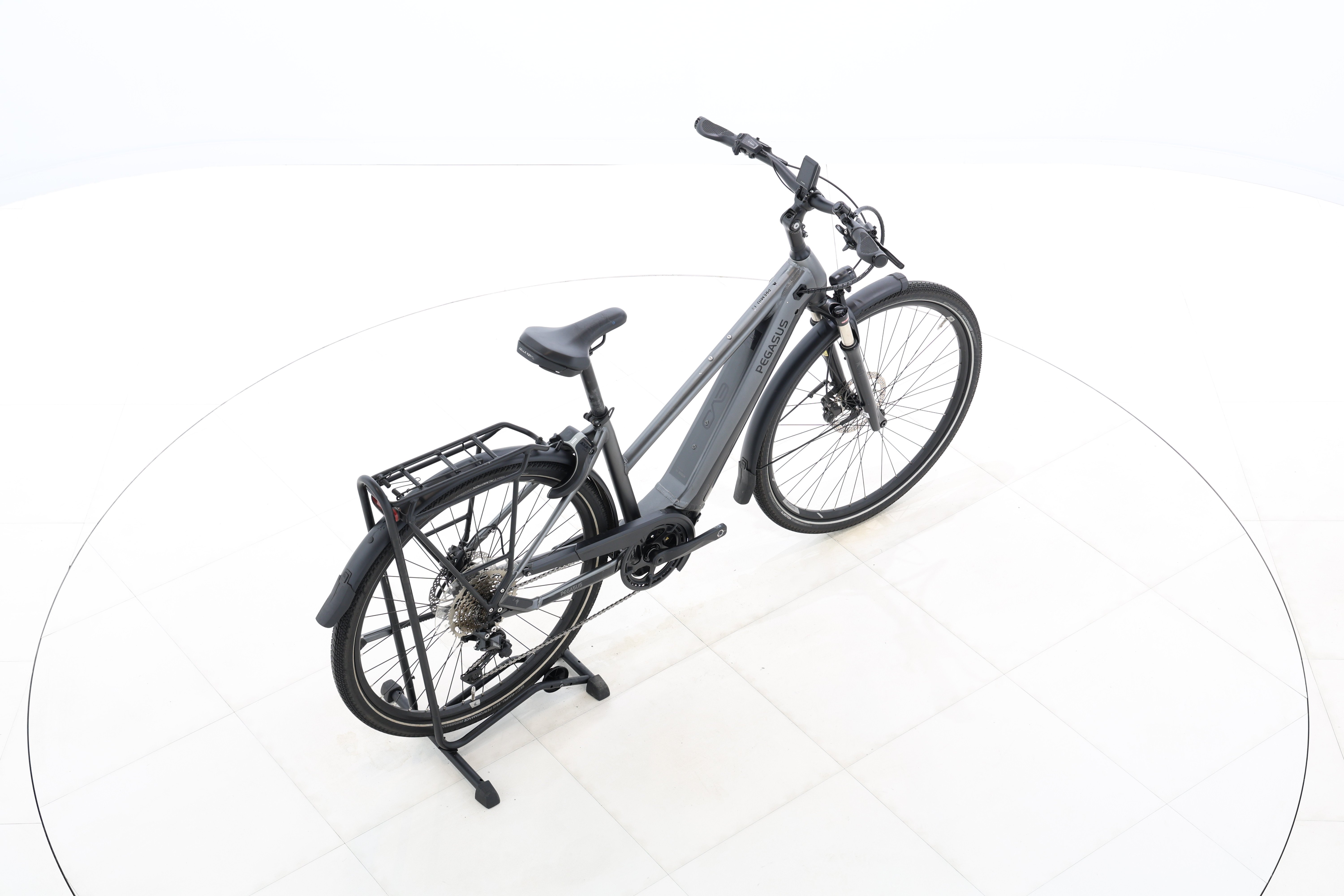 7813b97b-60a0-46c7-8e80-6694cbefc936