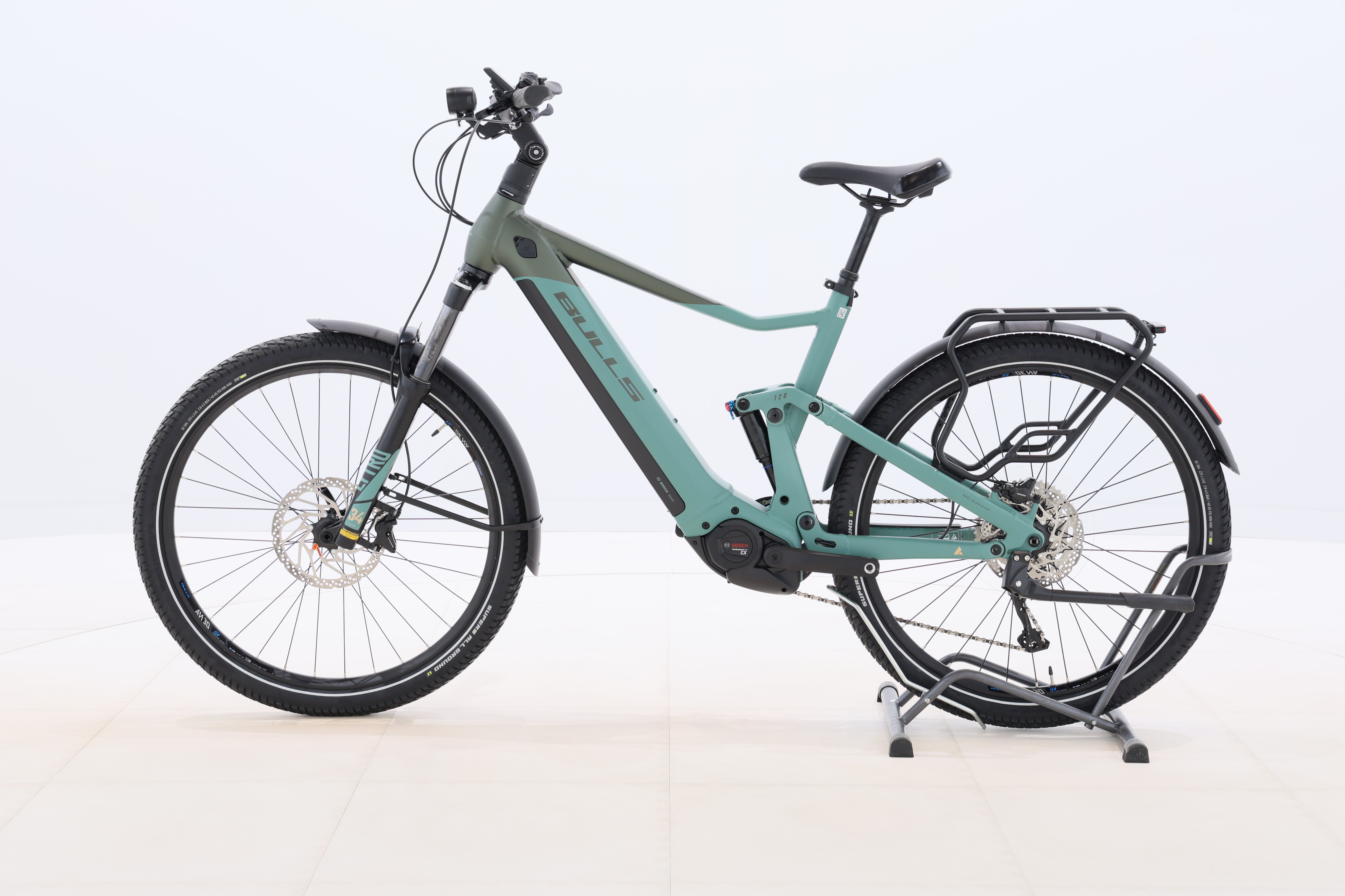 b04ed11b-1add-4f03-b9c5-bd7a9ddb3a26