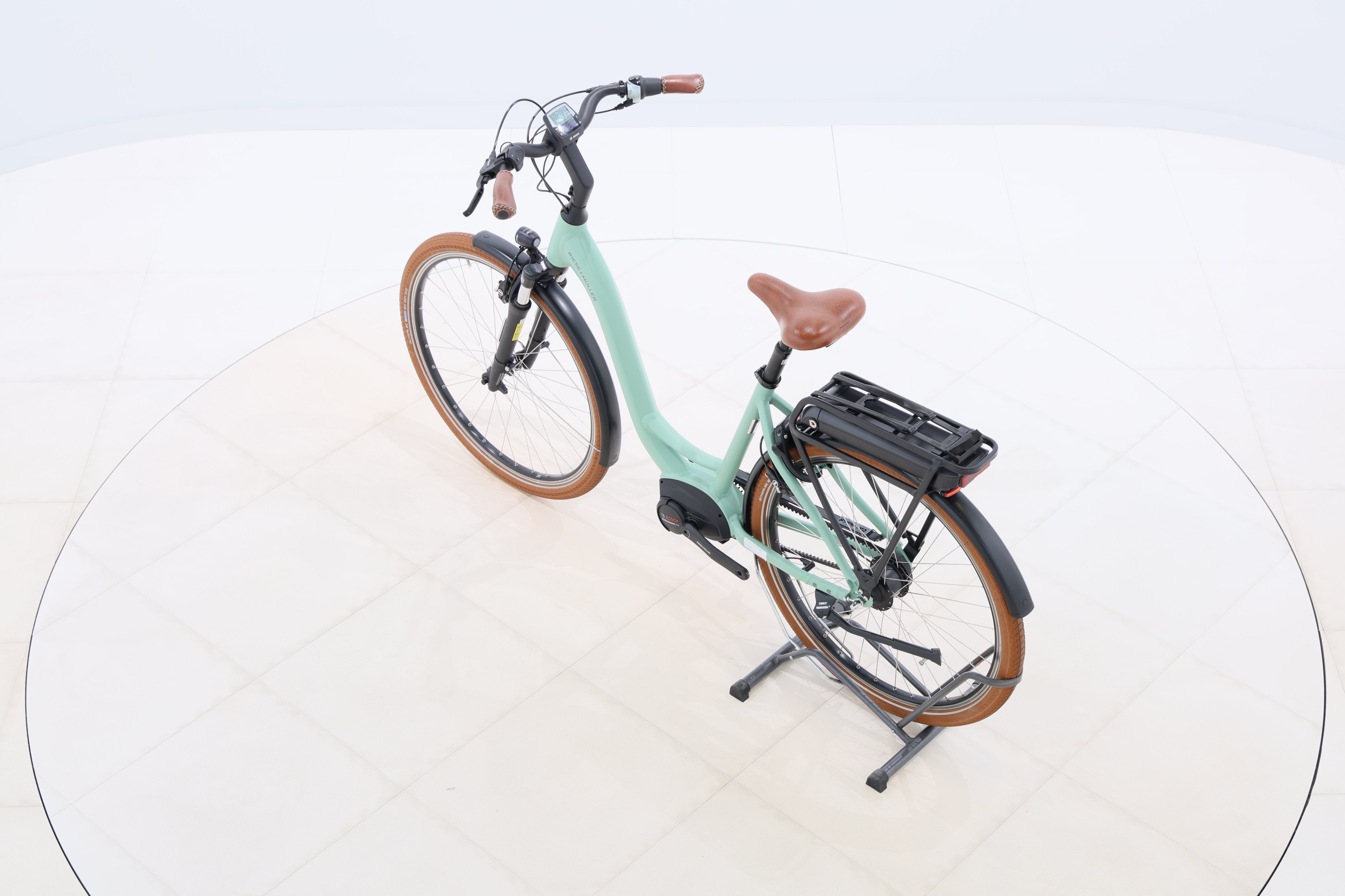 2e312b1f-2d34-4f96-8bce-be9cb9b9b63a