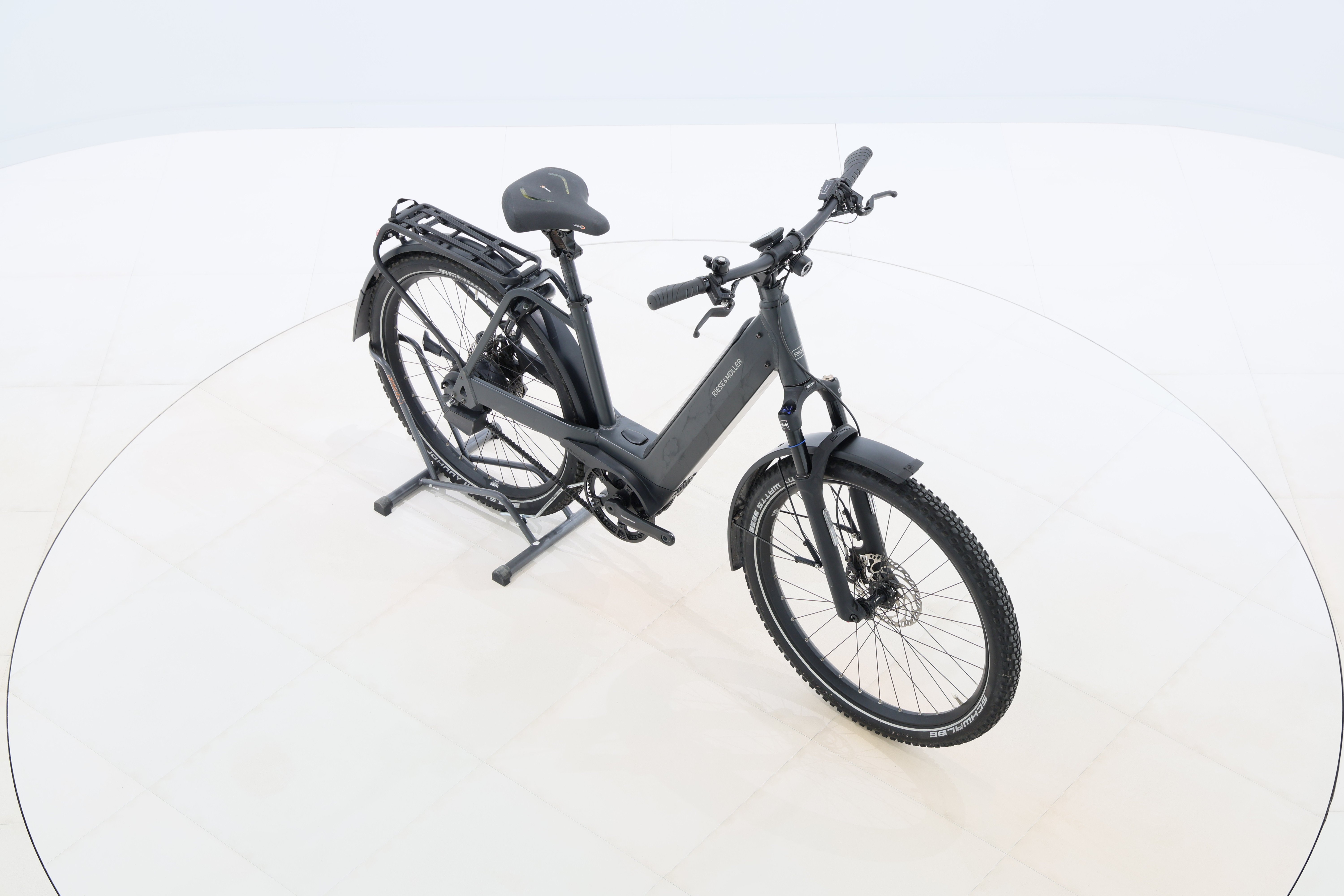 21a543cd-6fd9-4d7d-b5fe-58a711a9dd0a