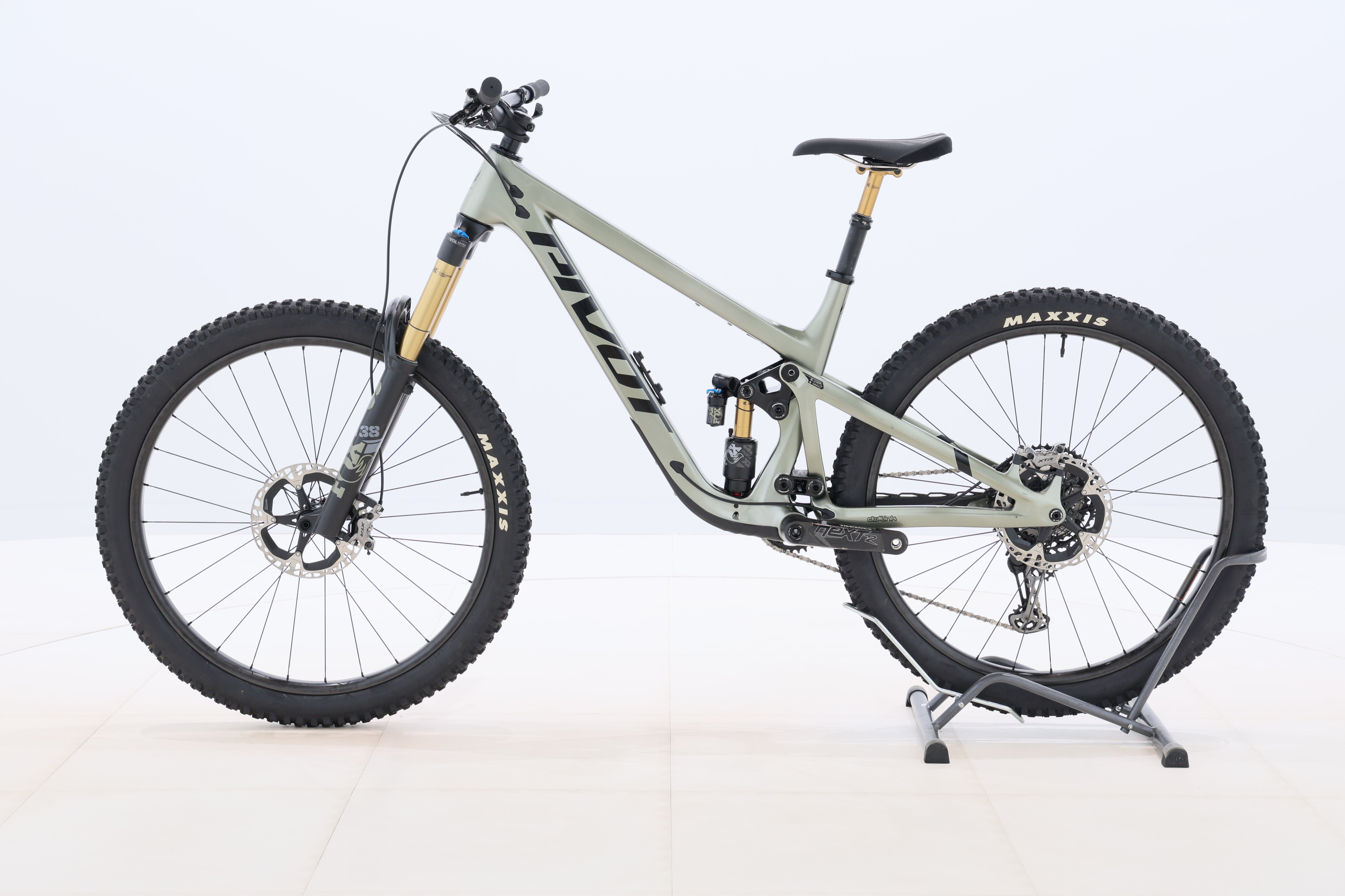 22f8c8dd-fc39-46a8-aef6-b995b45c3ccc