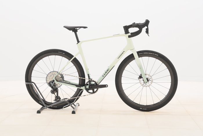 Cube NUROAD C:62 EX 2025
