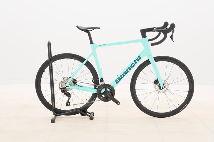 Bianchi Infinito Shimano 105 12SP 2025