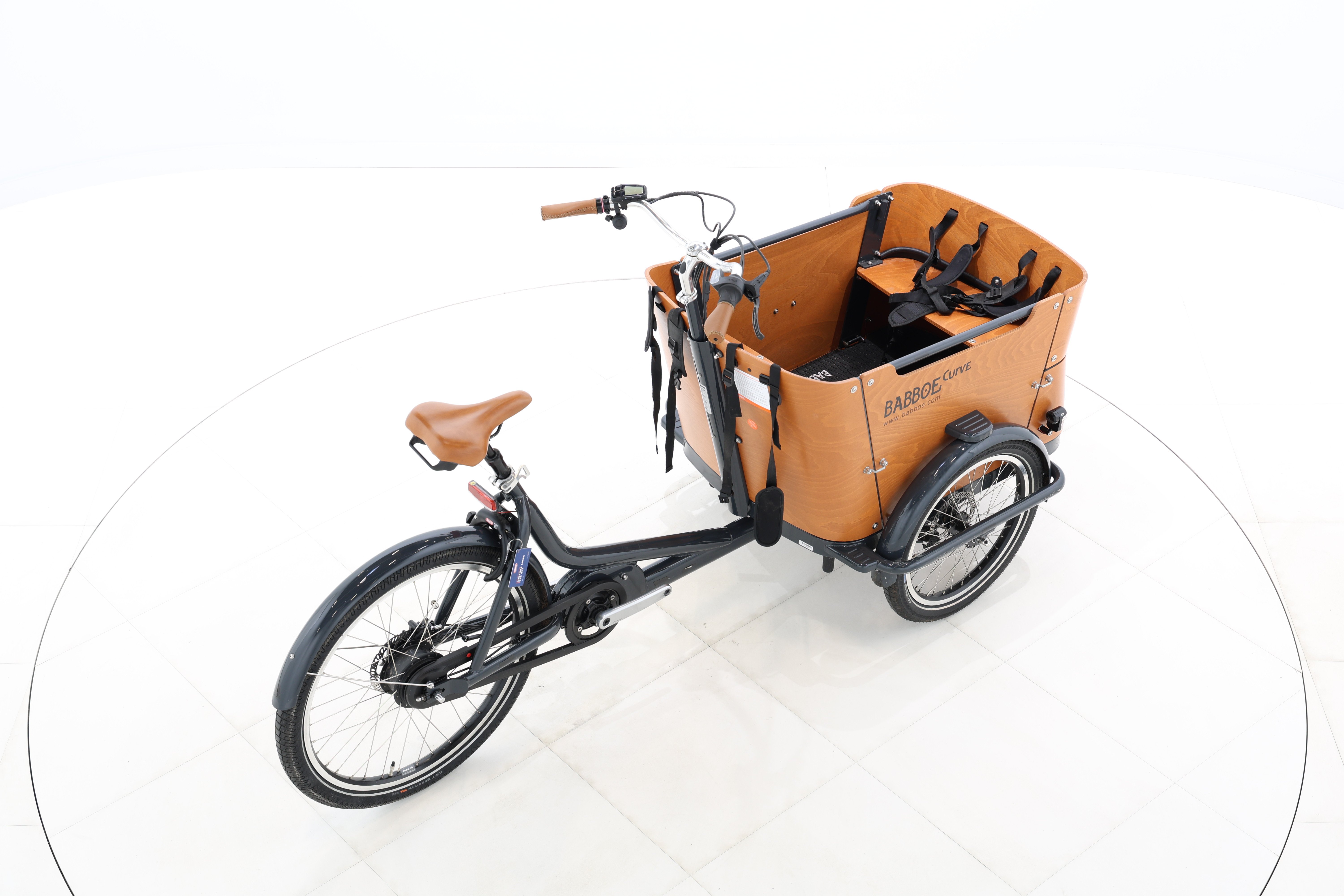 a67215ba-fd56-4cac-b45d-b248574a108f