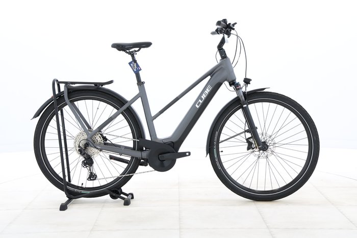 Cube TOURING HYBRID EXC 625 2023