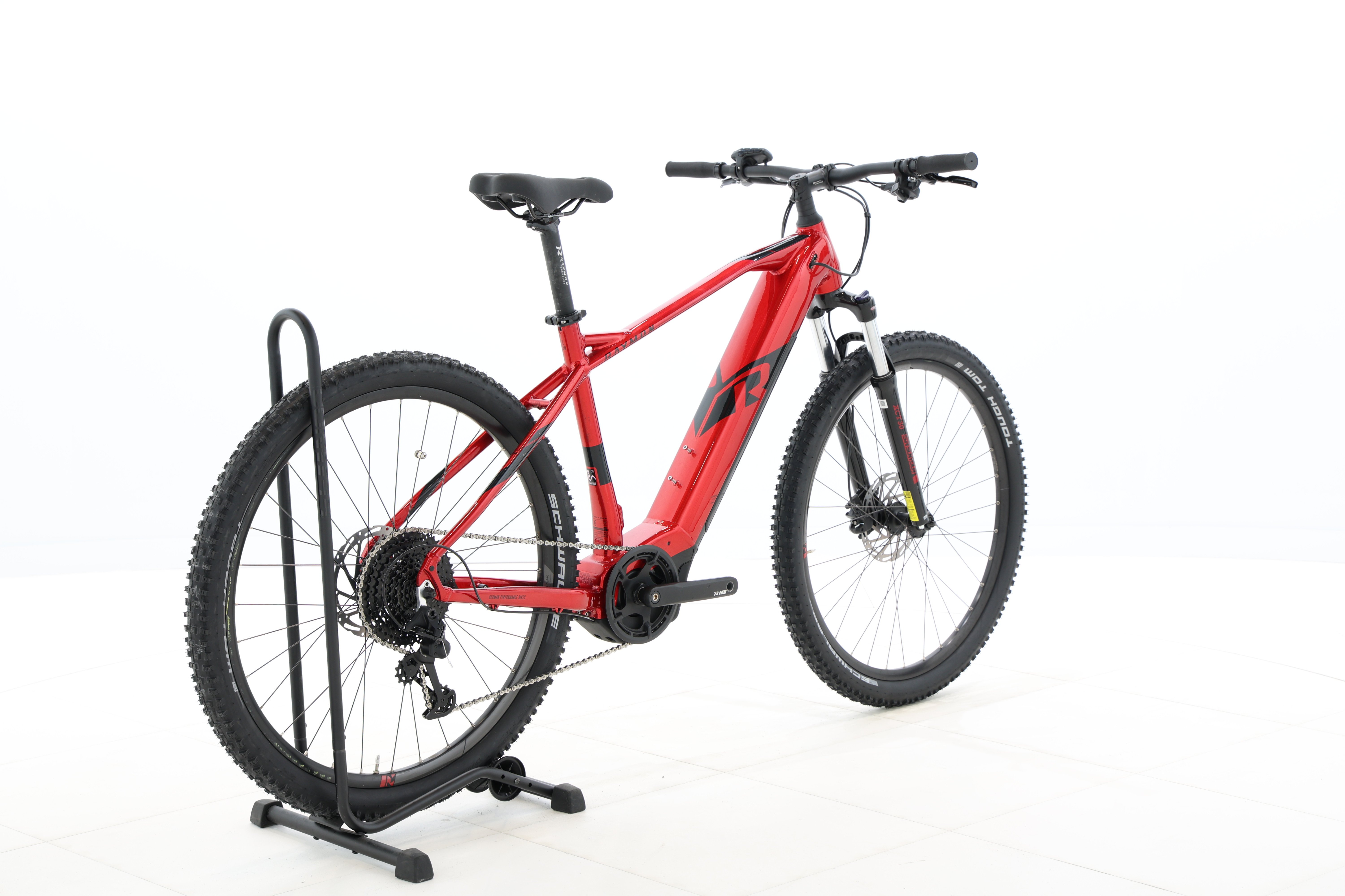 0e079639-be5b-49f6-90b5-8c9310c01f39