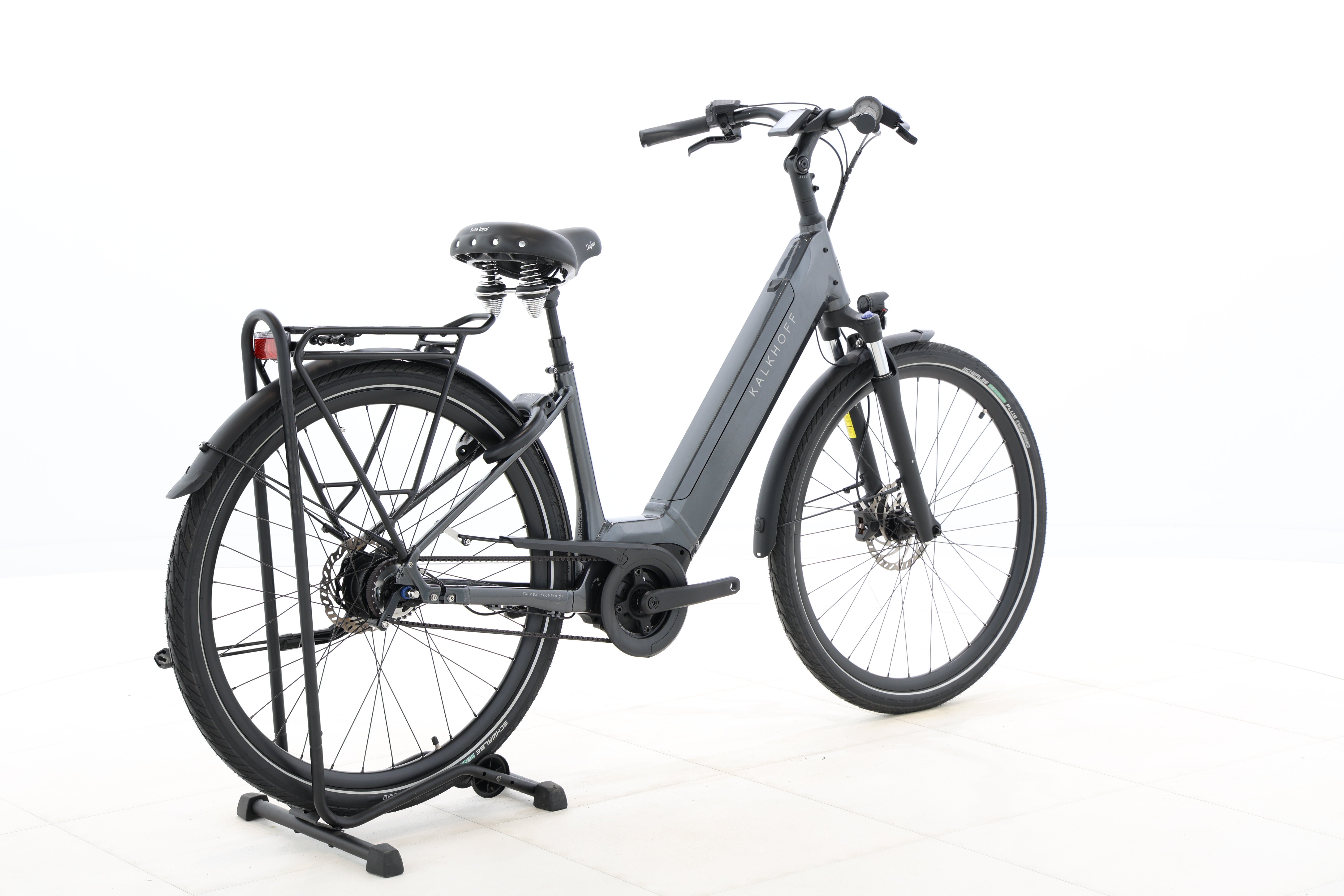 21d463d8-0f21-4fb0-a7e3-0045d992135c