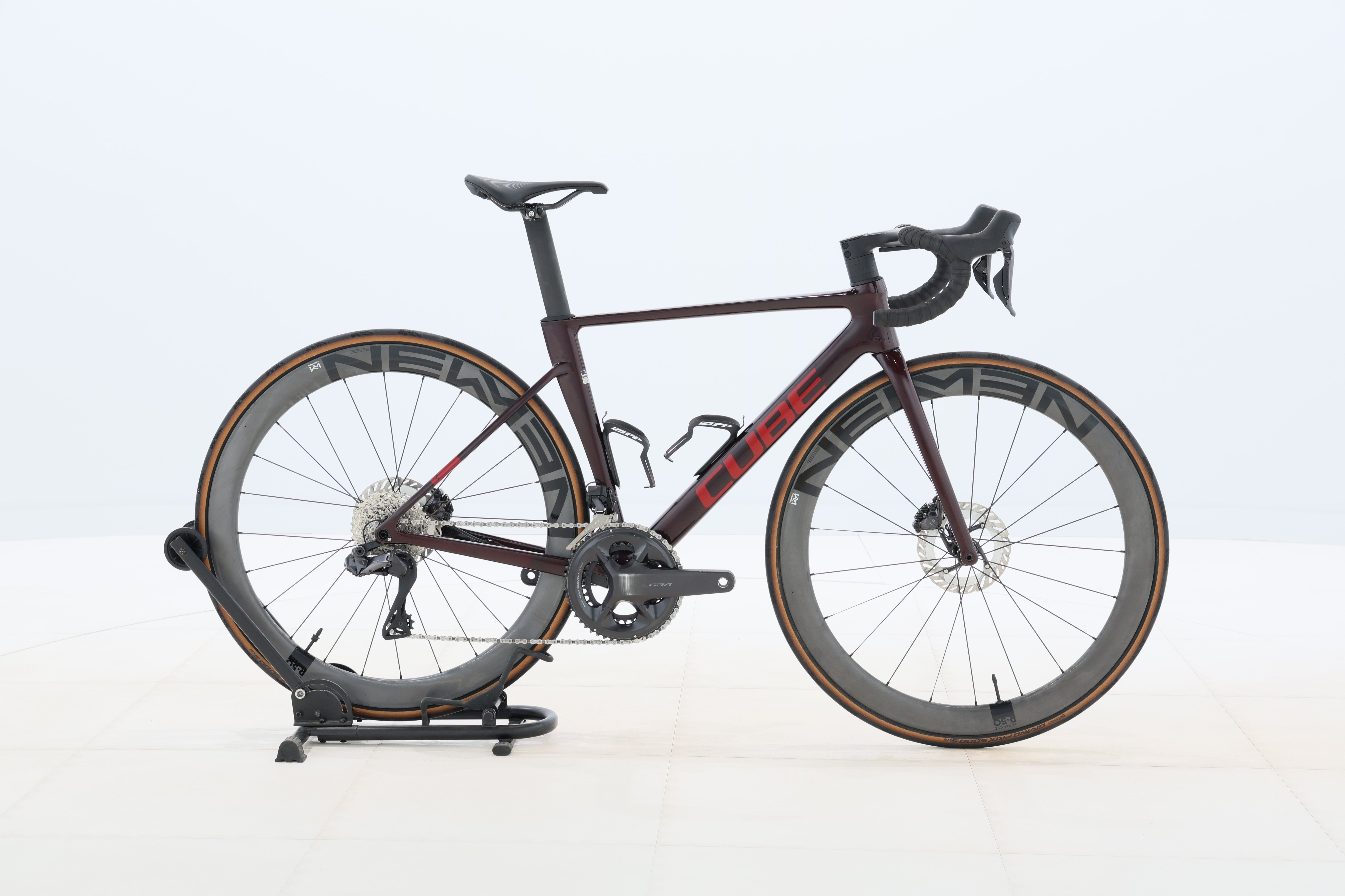 f52776e6-9d1a-4a8b-a93e-c421448f9a44