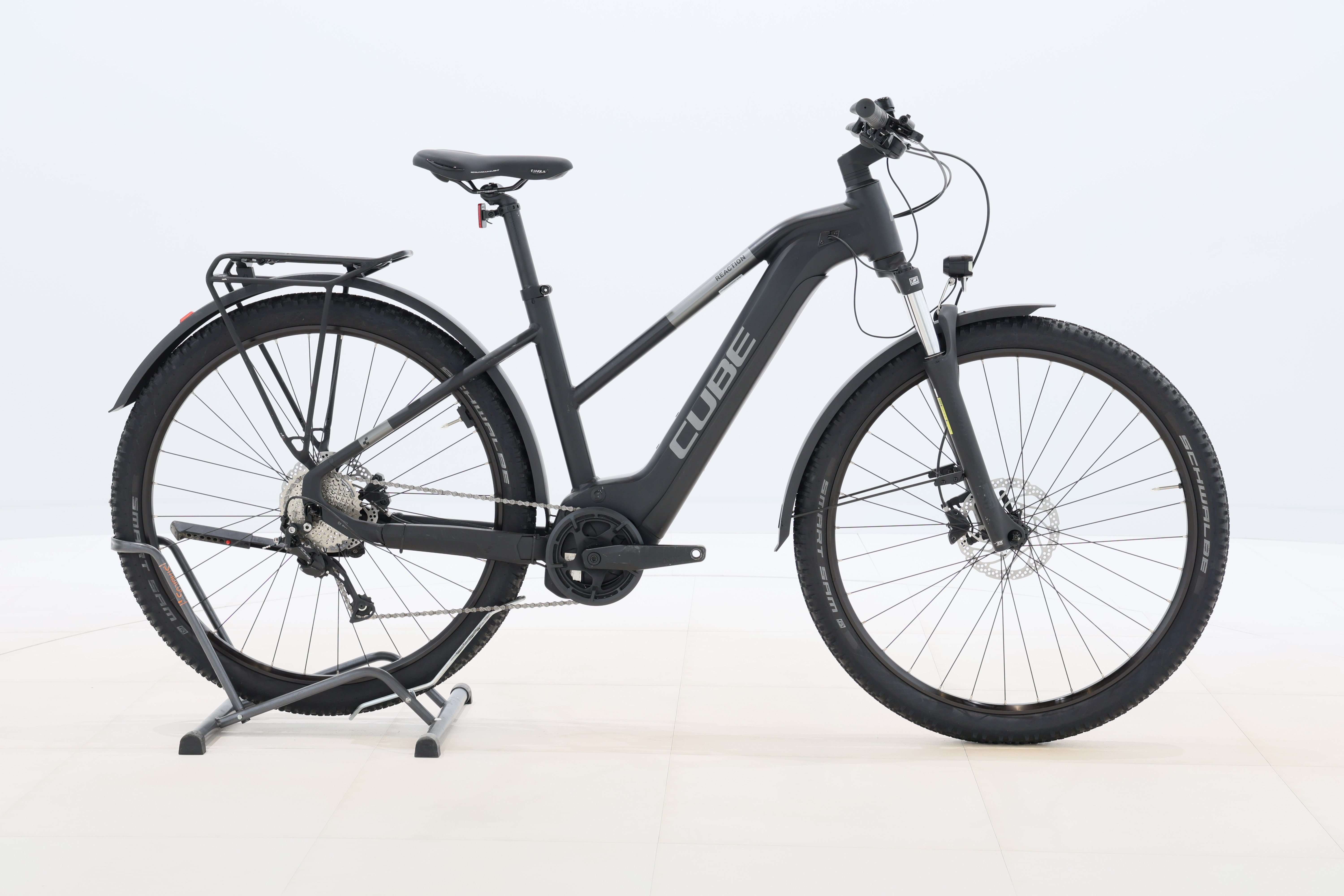 f33d0c51-929a-4886-8518-91edc5490f61