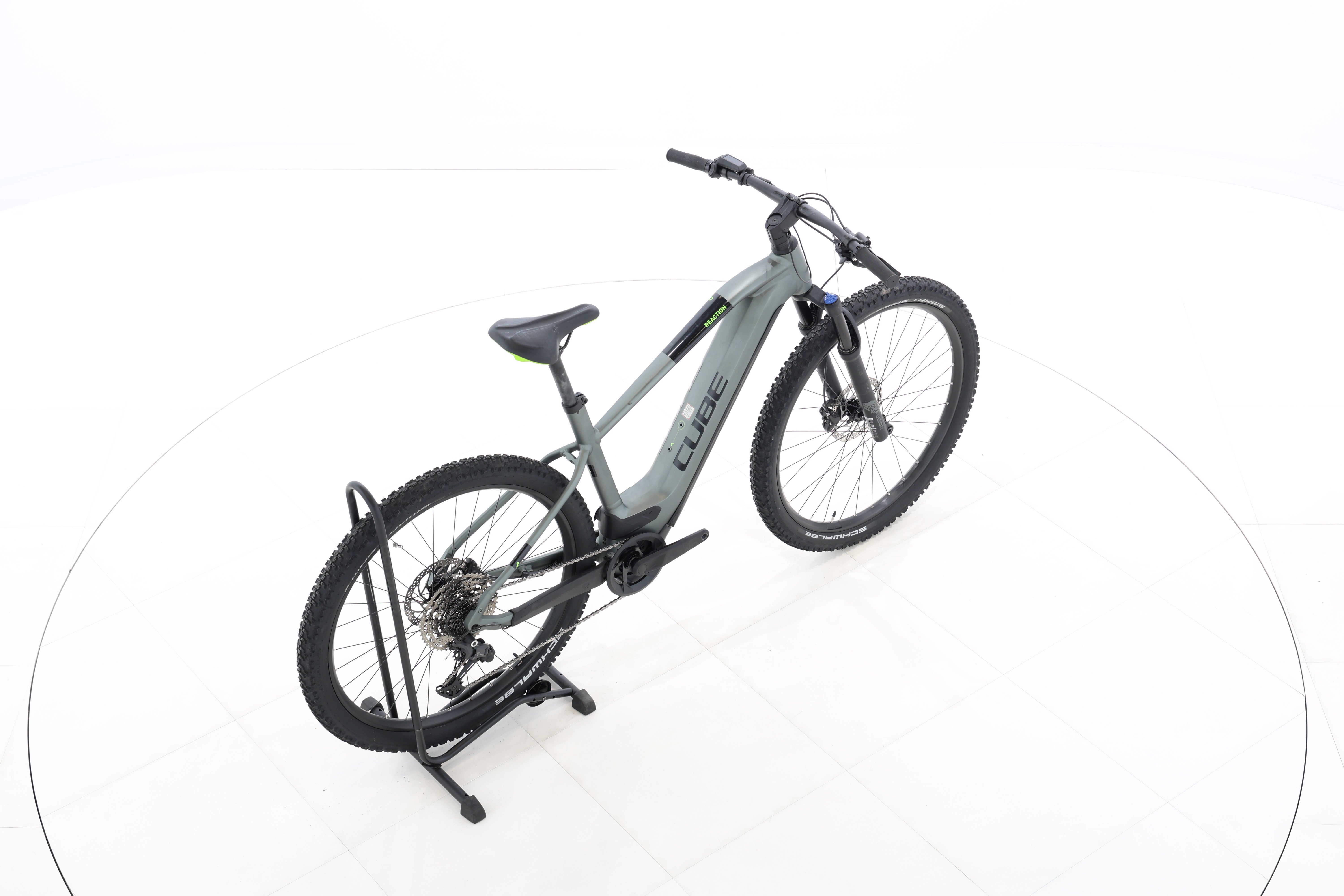 612c815e-9b8d-488e-94f7-f511e3a98bc7