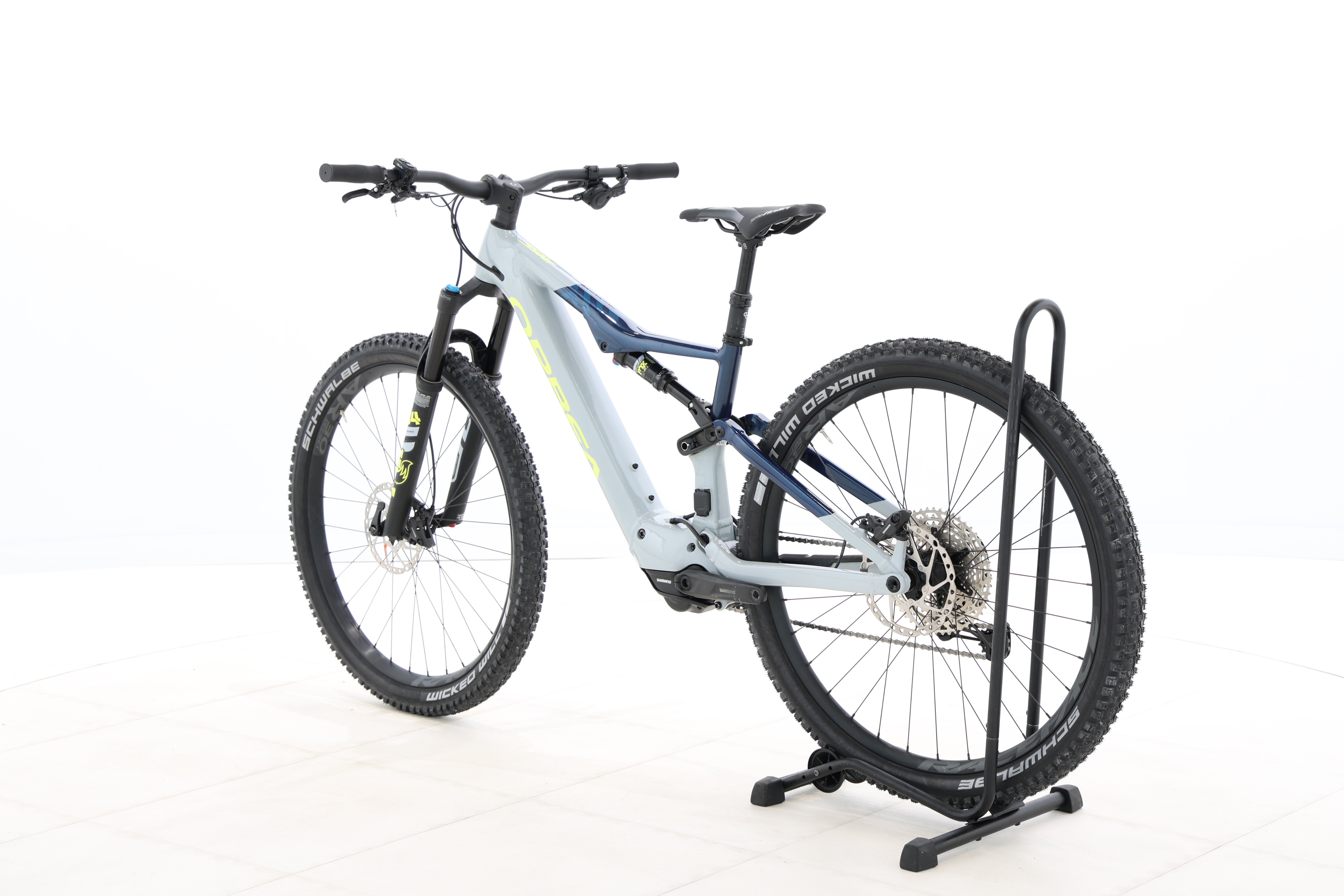 d46c428a-15a2-4217-9d75-66b157055e57