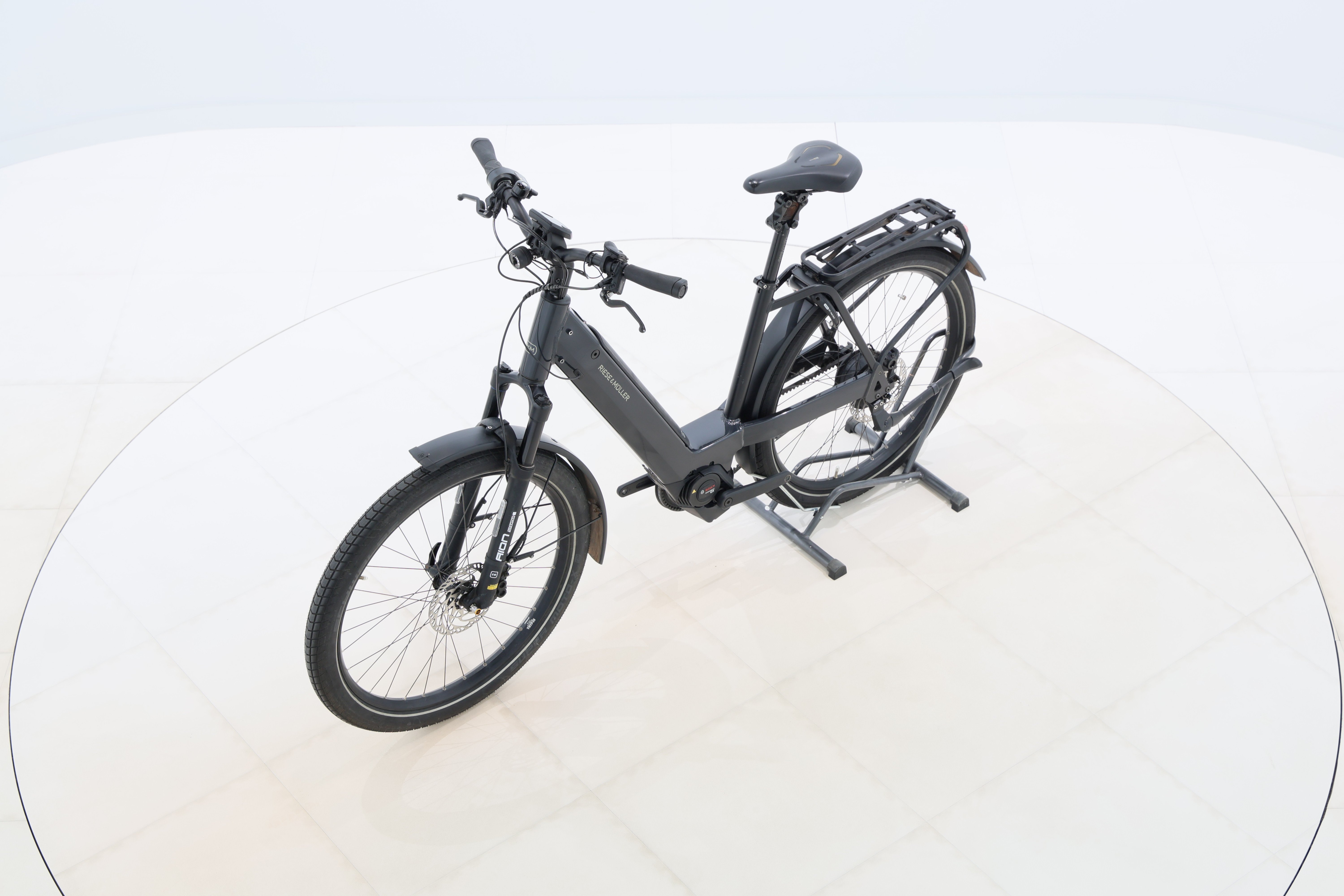 a1cbe876-b1e5-4cda-a50b-300c33a080bd