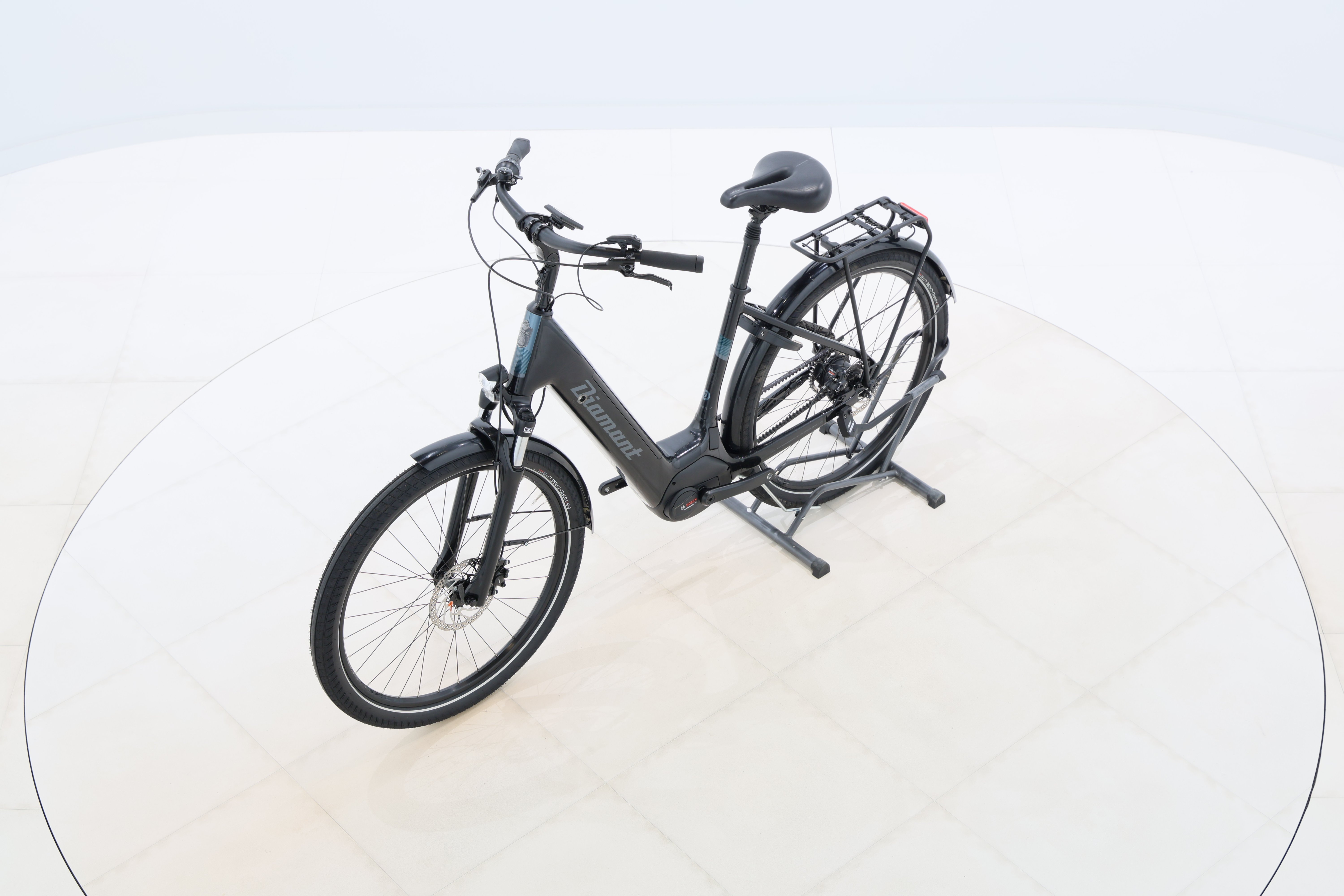 e433087c-a3ca-4810-8a75-5f40e2b5d79b