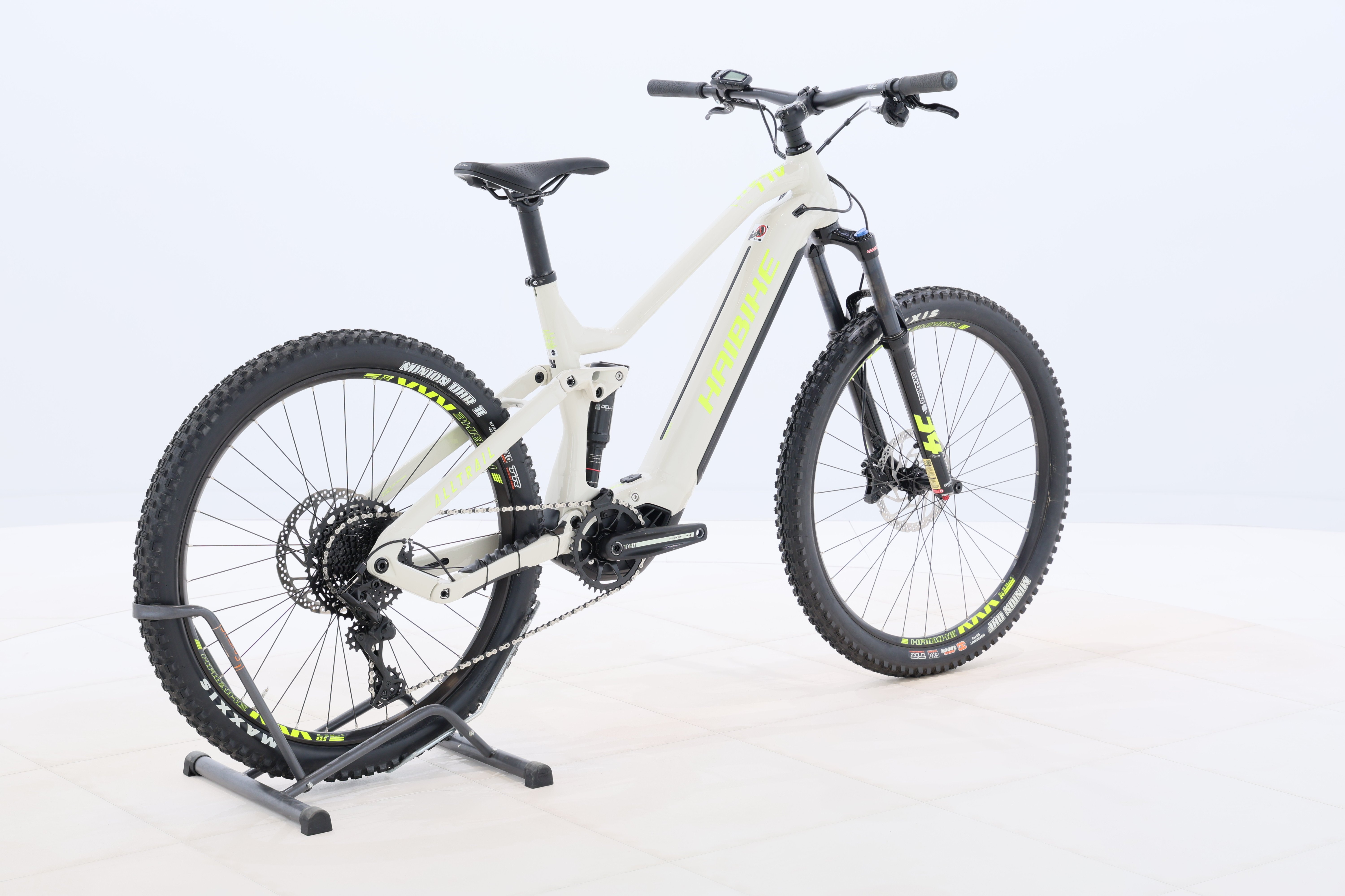 4b946923-0248-4d2c-9b36-b9658a13fd2d