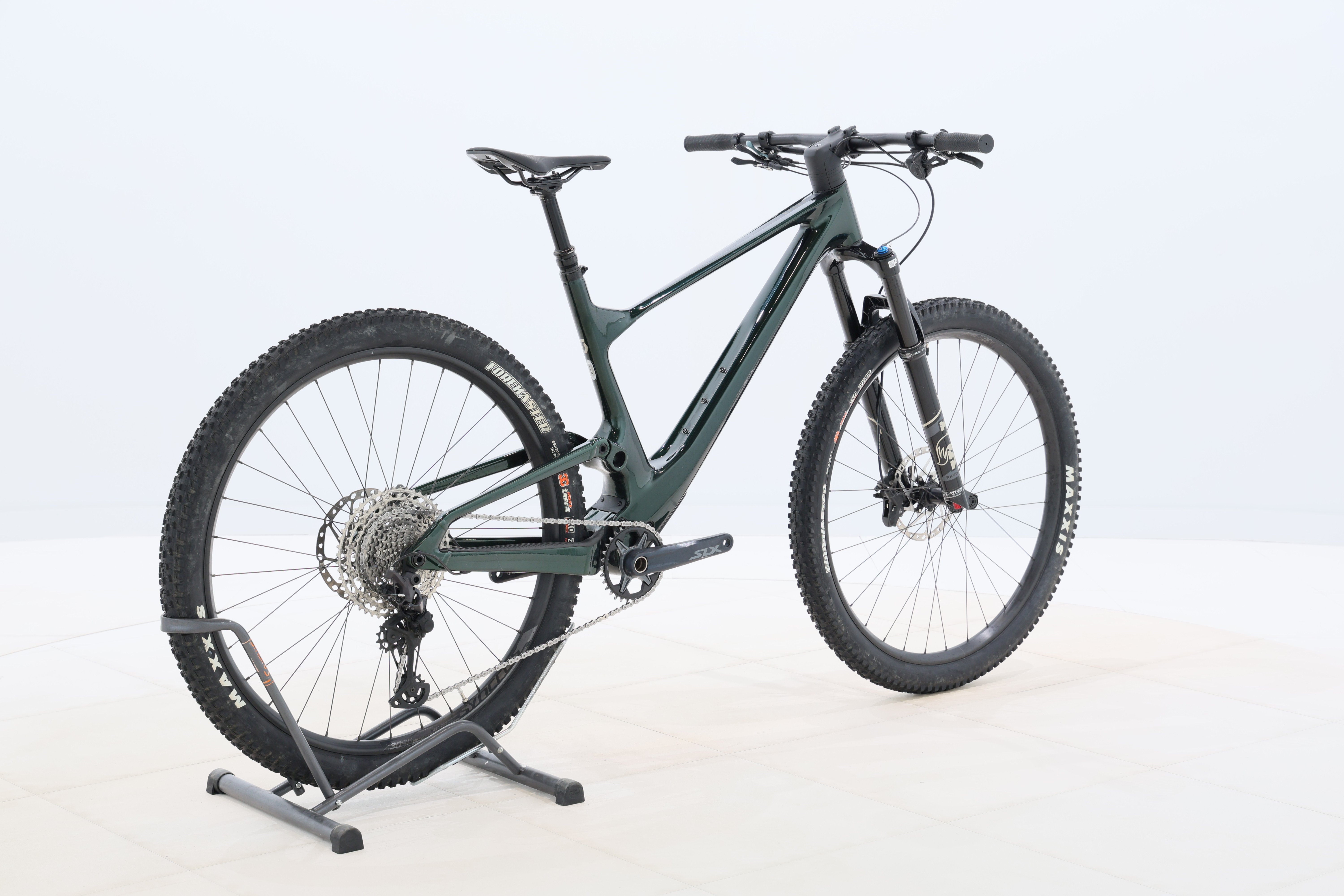 1028a9b1-20cd-4c26-a0b6-1a2f1dcf8445