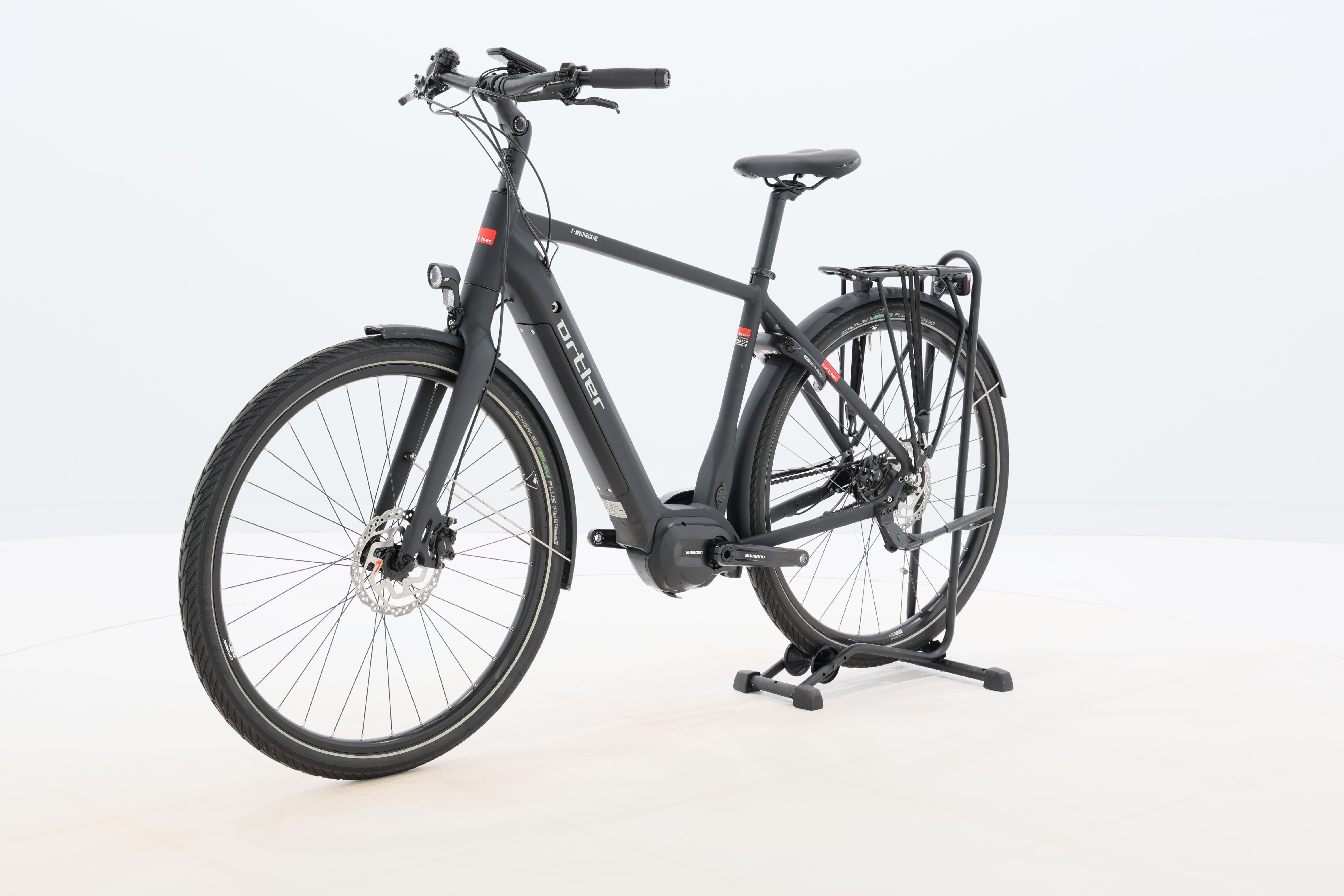 703c9399-58a1-4ef8-a0d7-255238424638