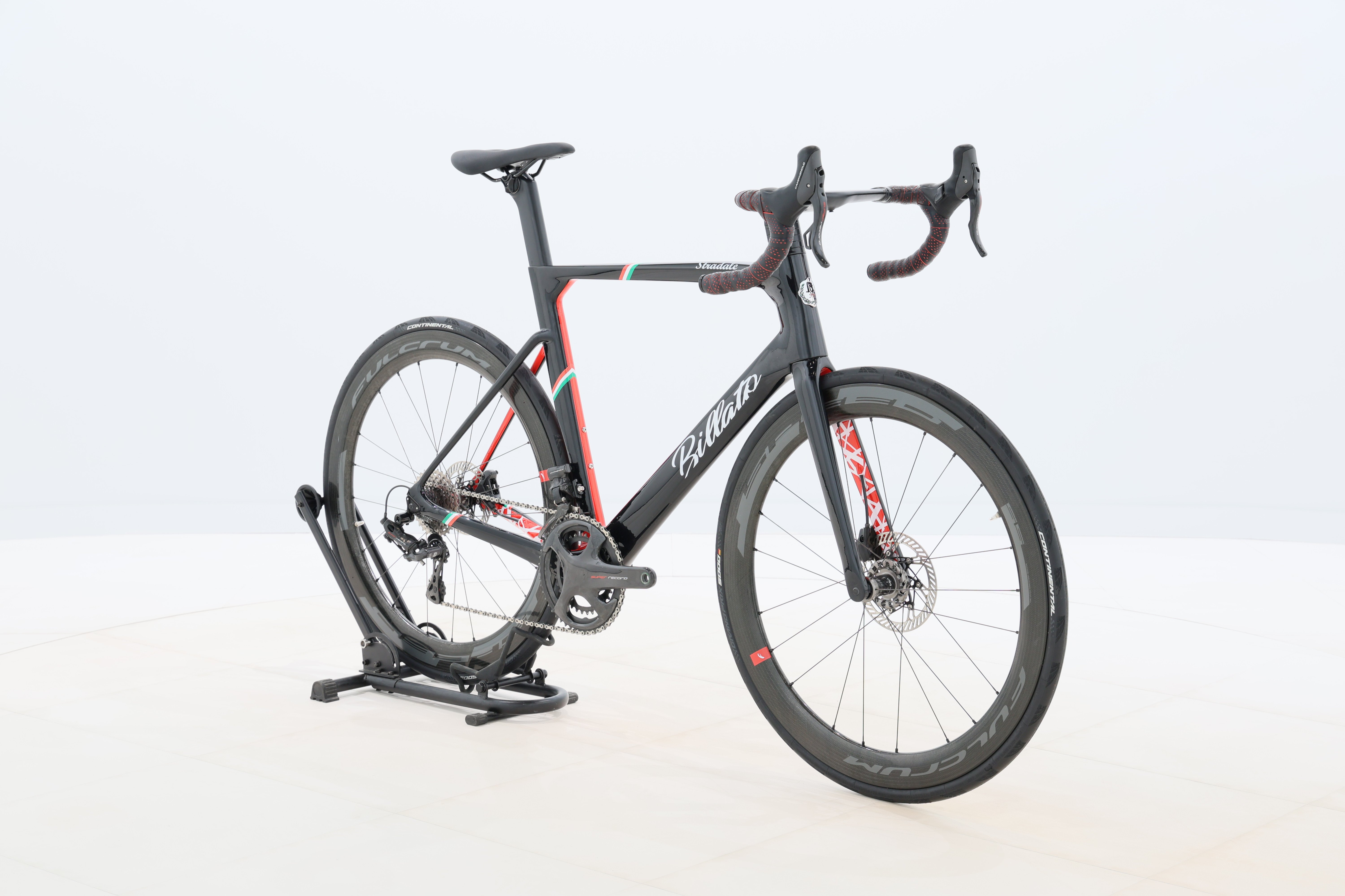 04cd83b8-4e7b-4925-ab97-6862d299caa7