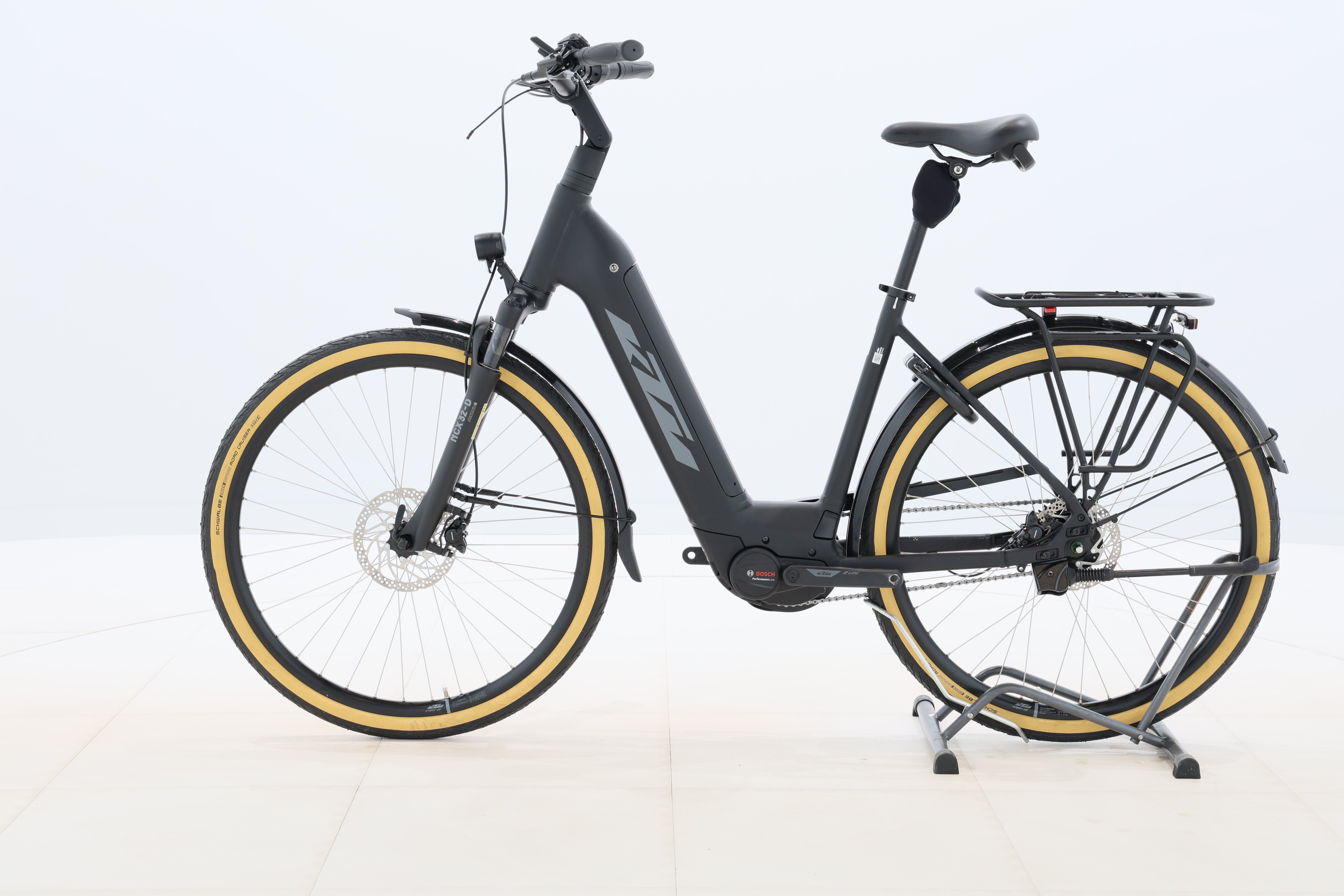 7e736161-a054-4c05-a544-1a382219f662