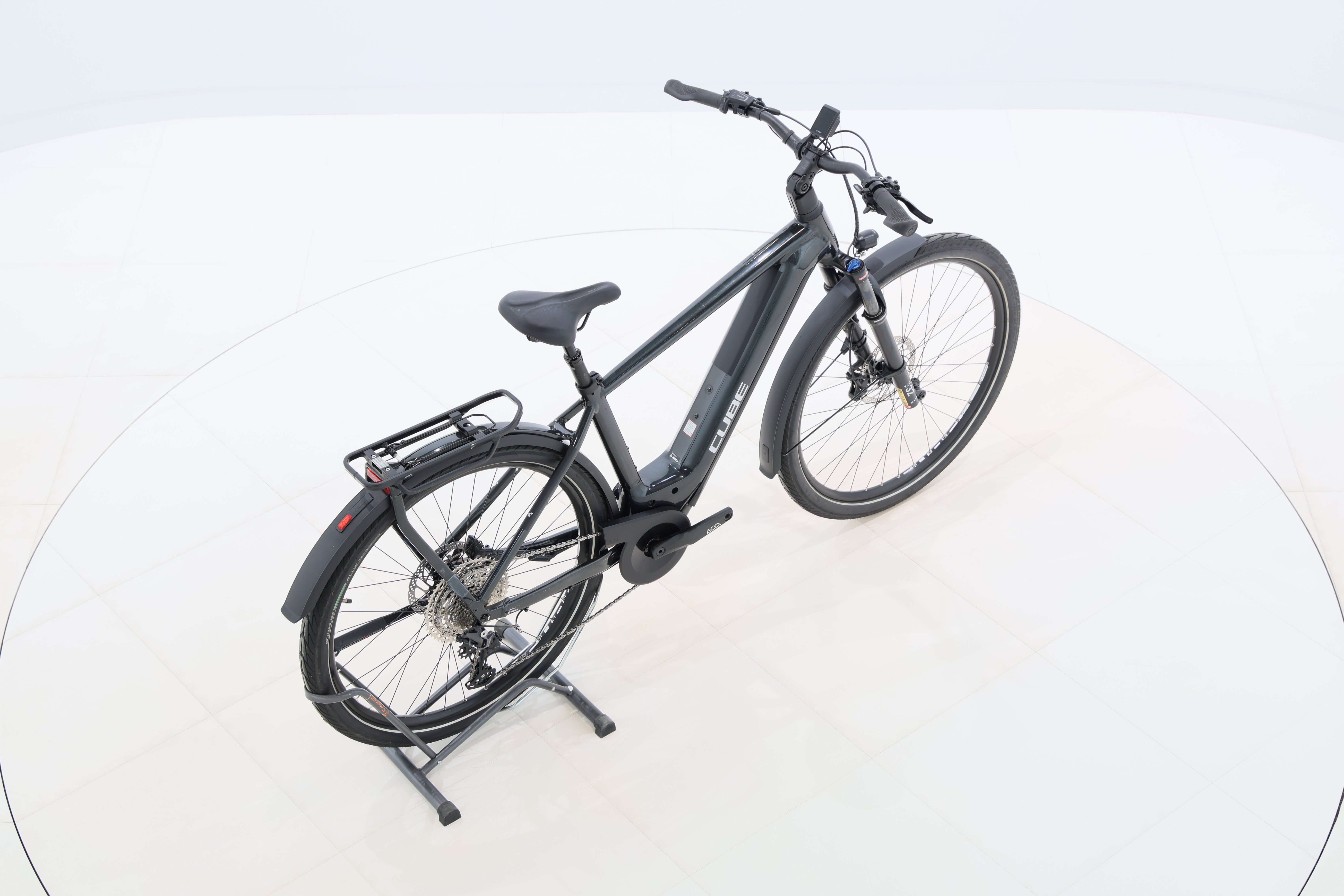 0d35a861-fbb2-41e3-8a4e-6a8bf406f18c