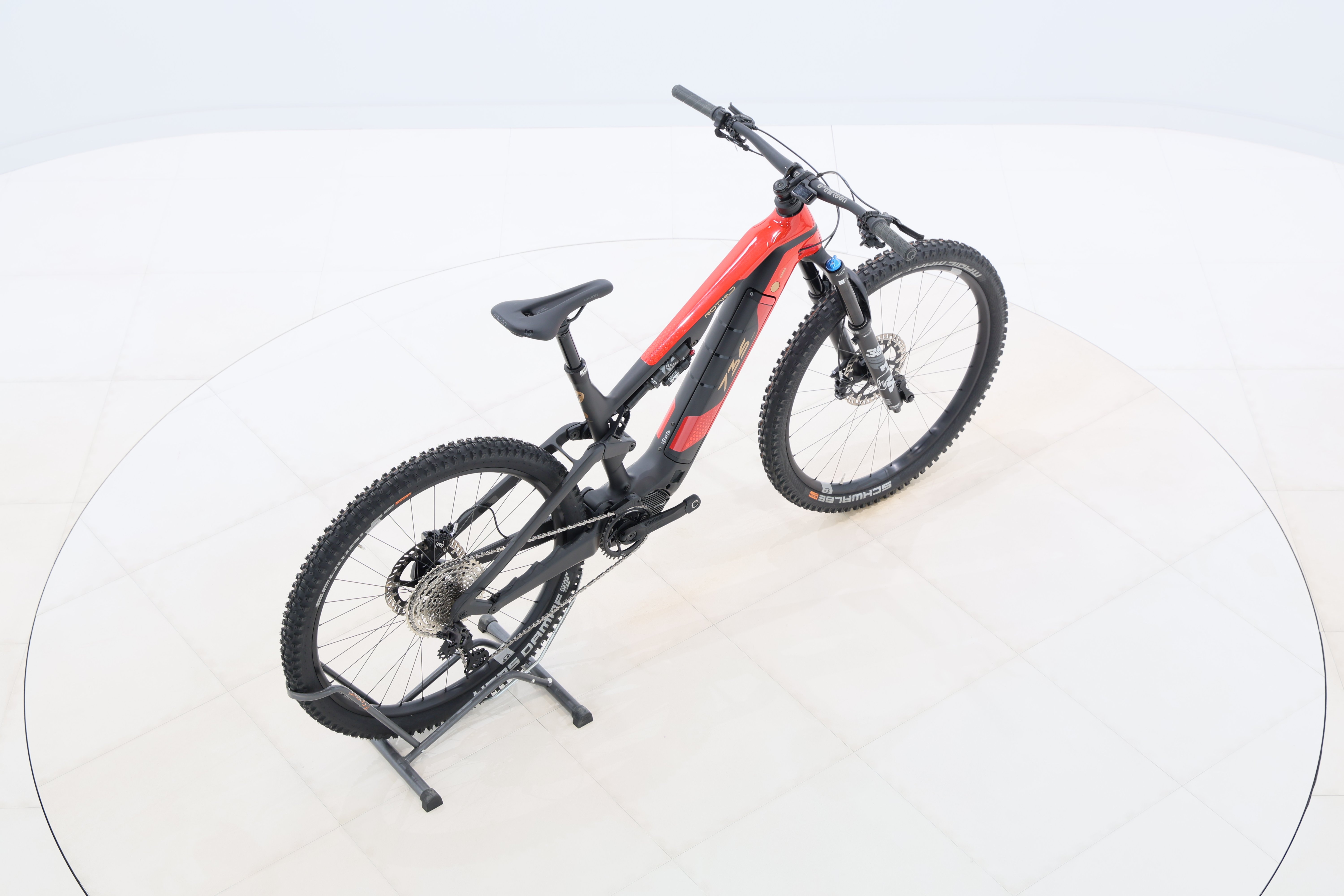 f1ad3b28-7269-4557-8a11-90e0fd45913e