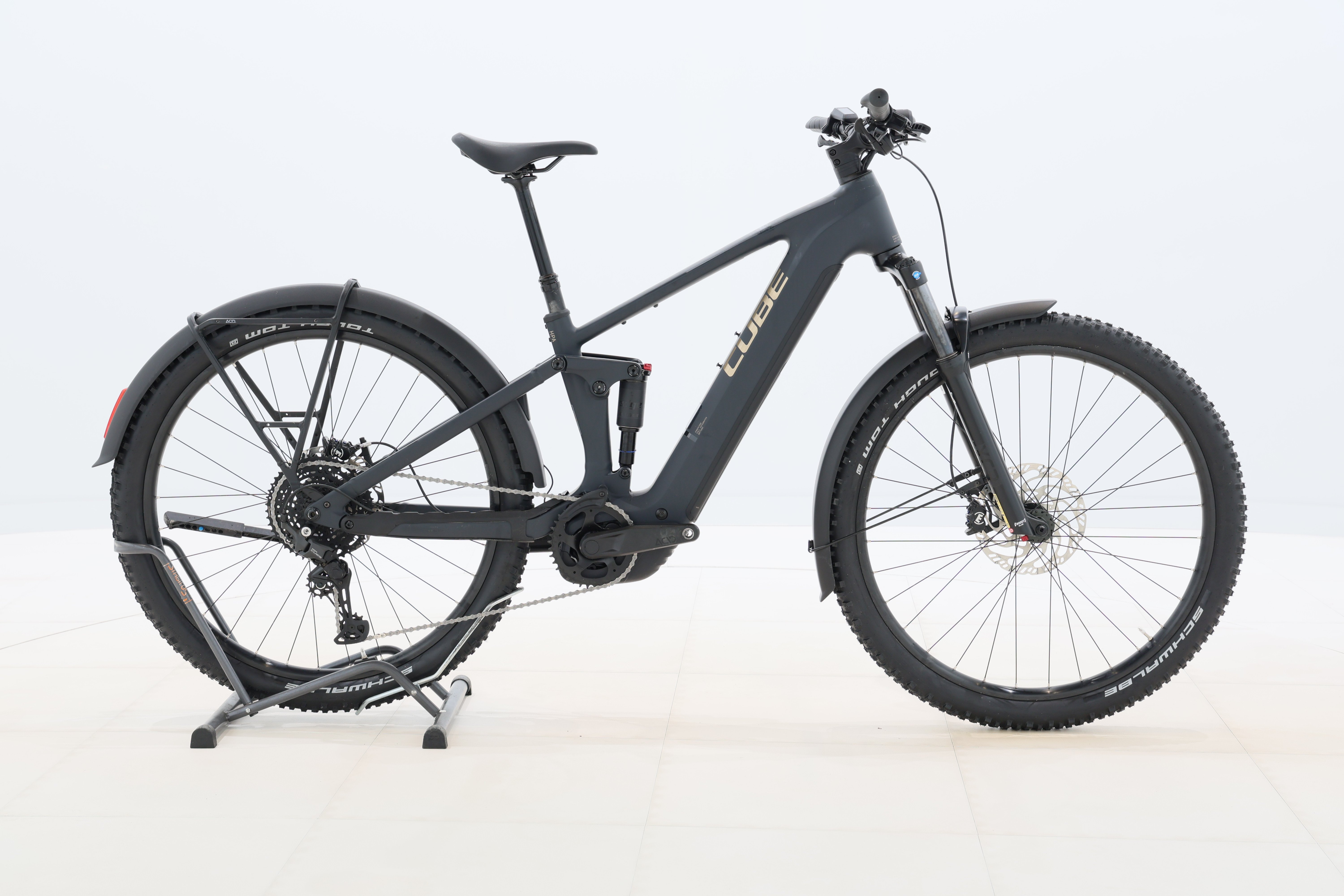 08724c8b-c7f4-4bb9-960e-448cebe7372c