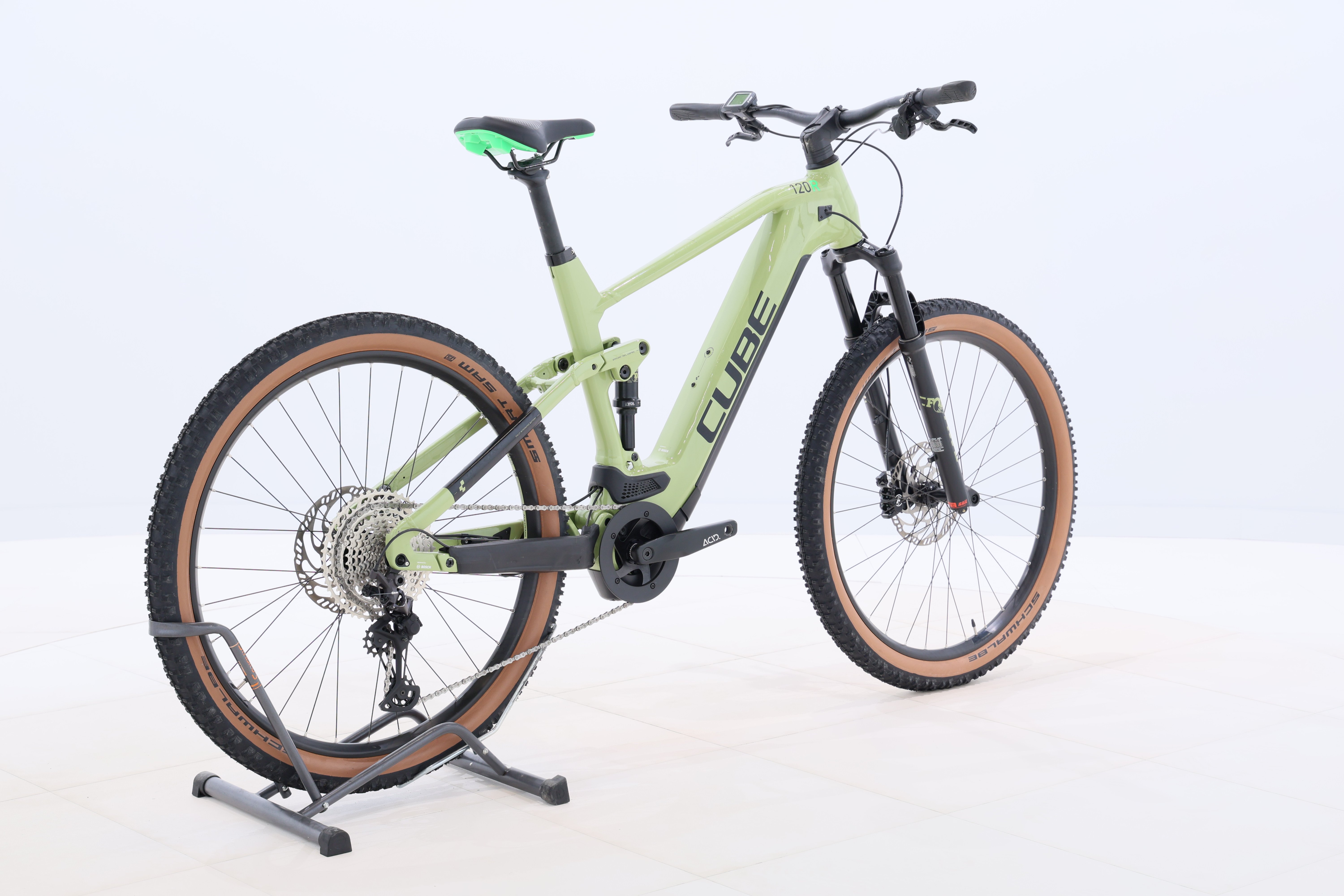 e0d2d206-38fc-4972-b10d-5bcf6f151f9a