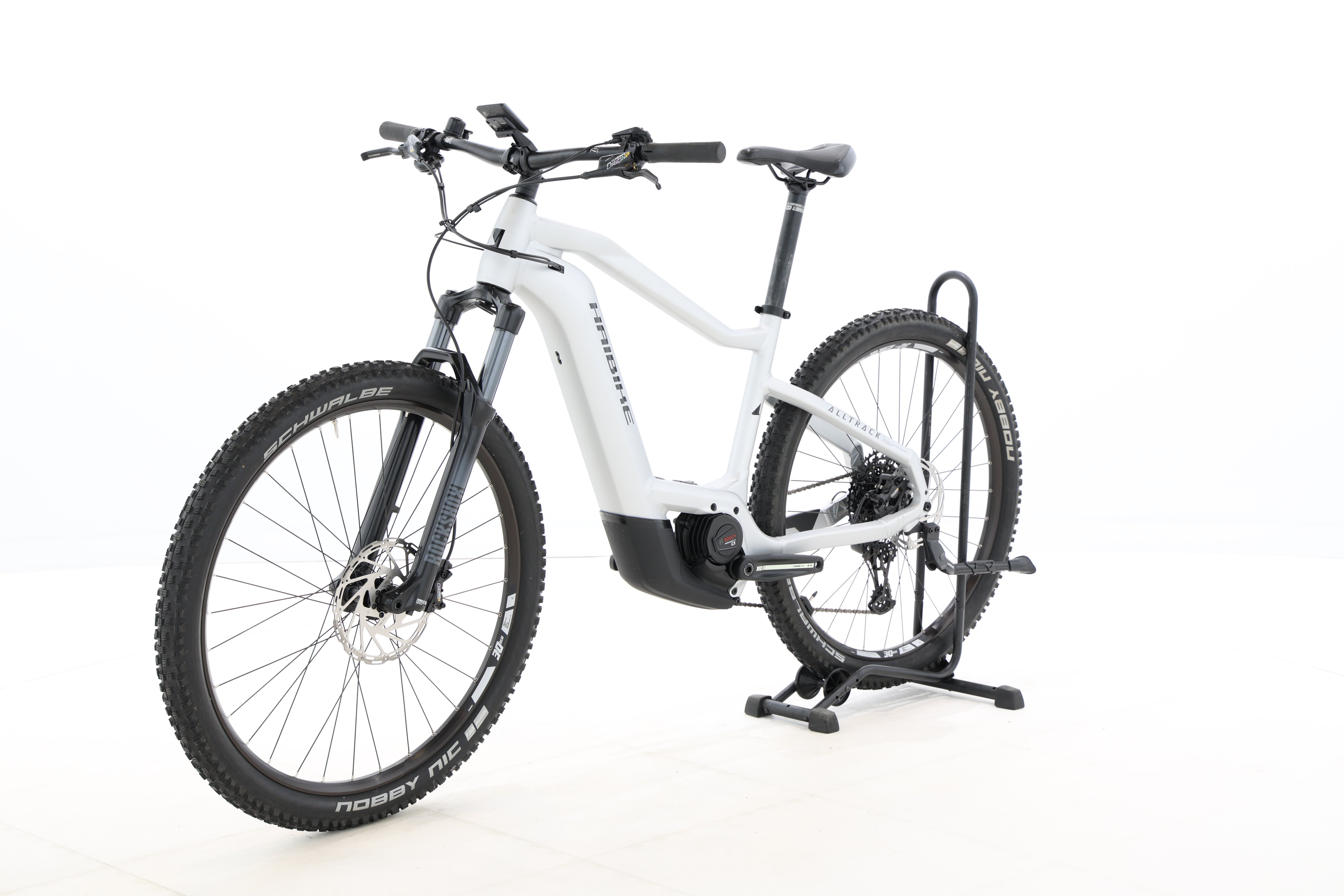 aba24b68-25c1-4330-ba2c-112ae340b8bf