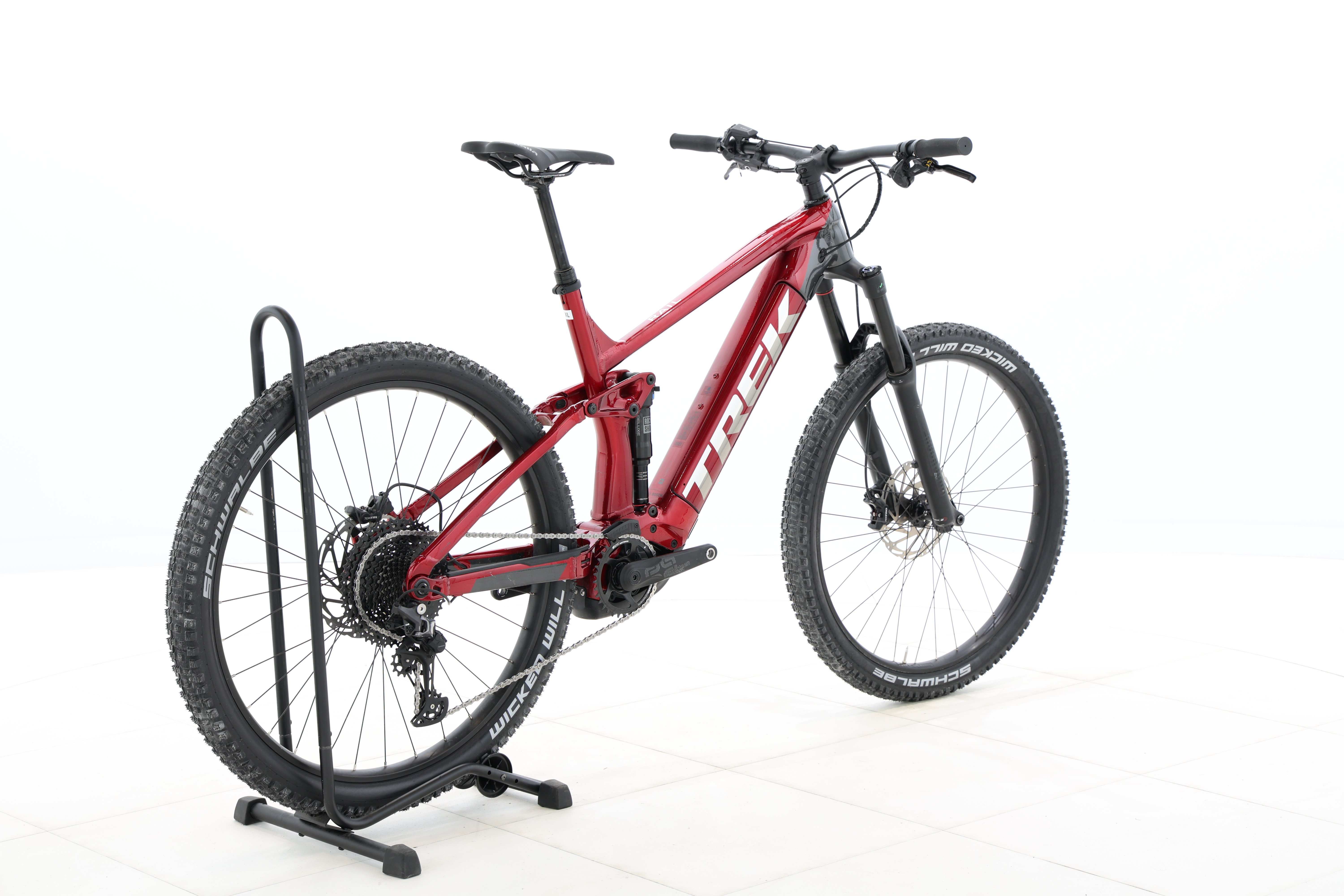 13bbad9f-0df6-46c9-b389-a58bd4913394