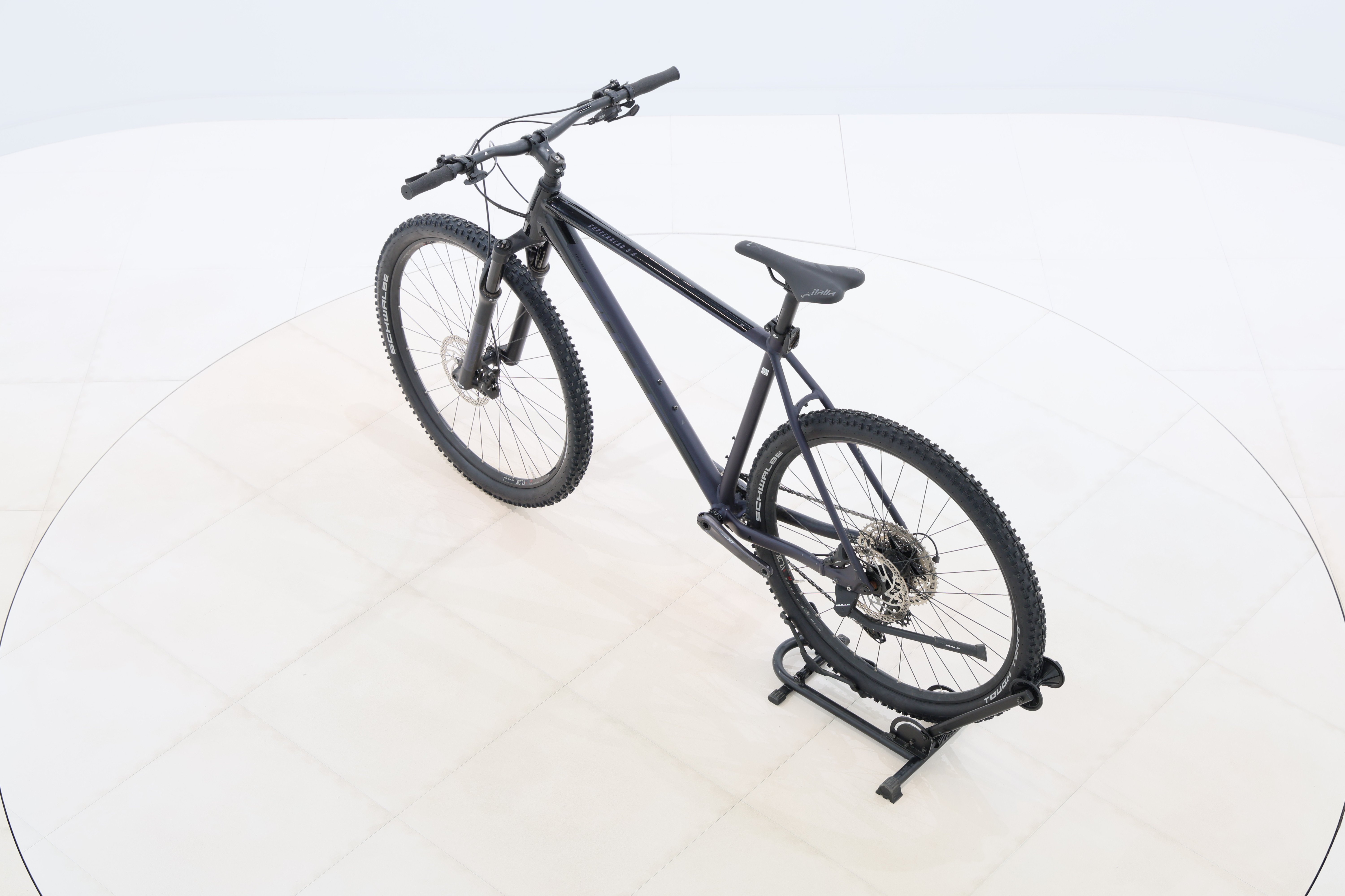 ca4a7953-fcb9-4f68-8c68-8ab75aac72a3