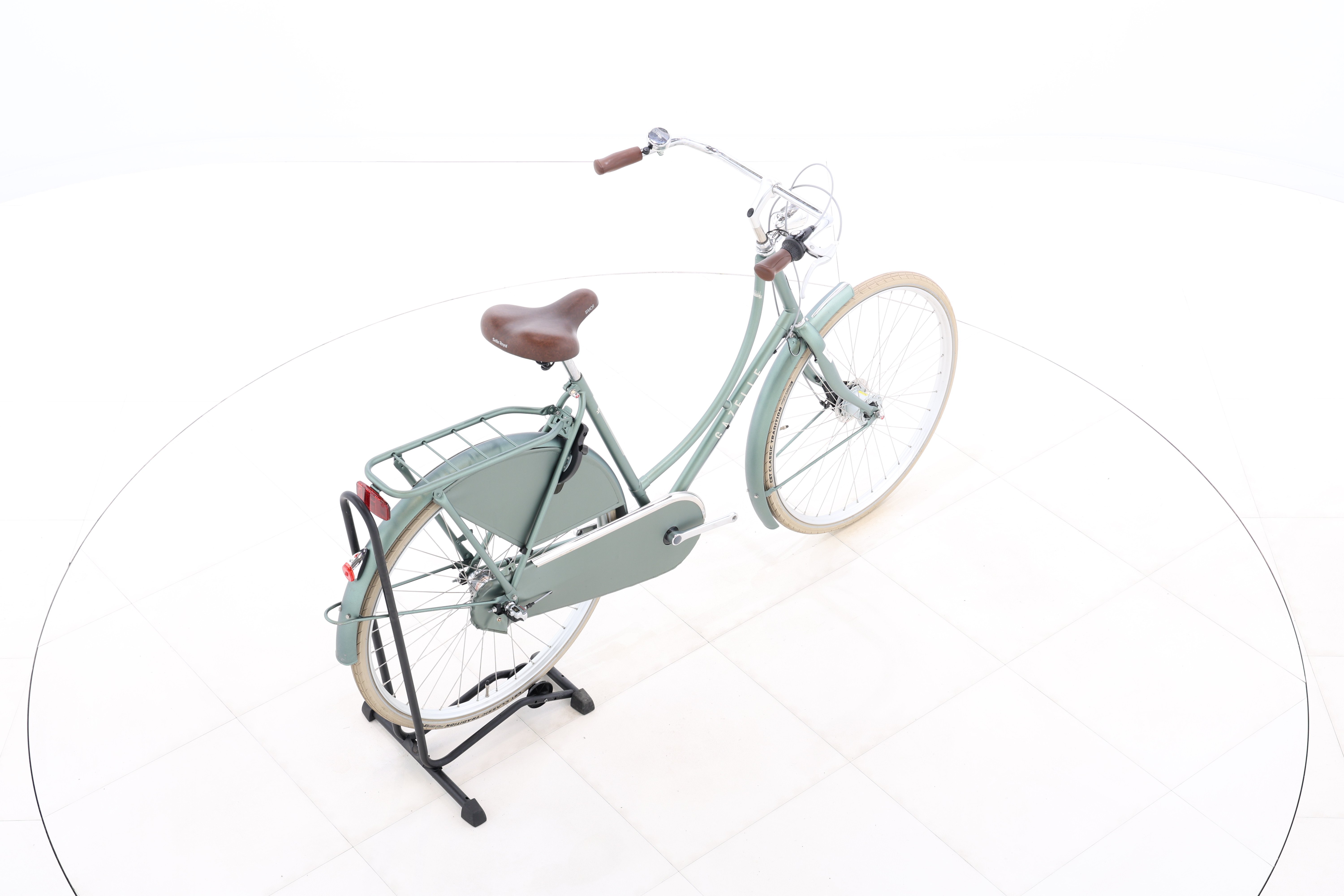 24ceb2e7-84aa-401d-bc66-a3feaa077e6c