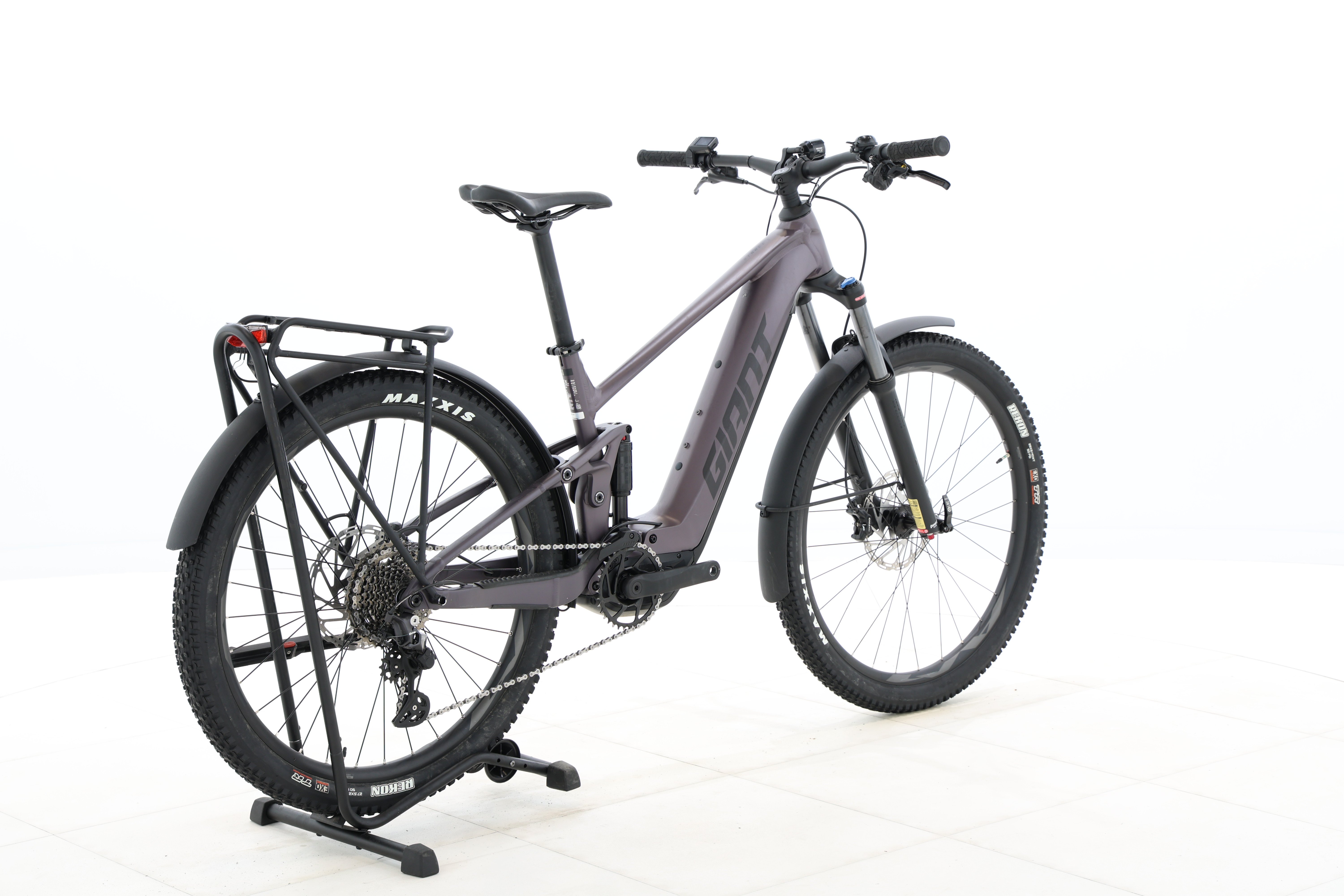 9090d394-ca03-456b-b158-6d755067ade4