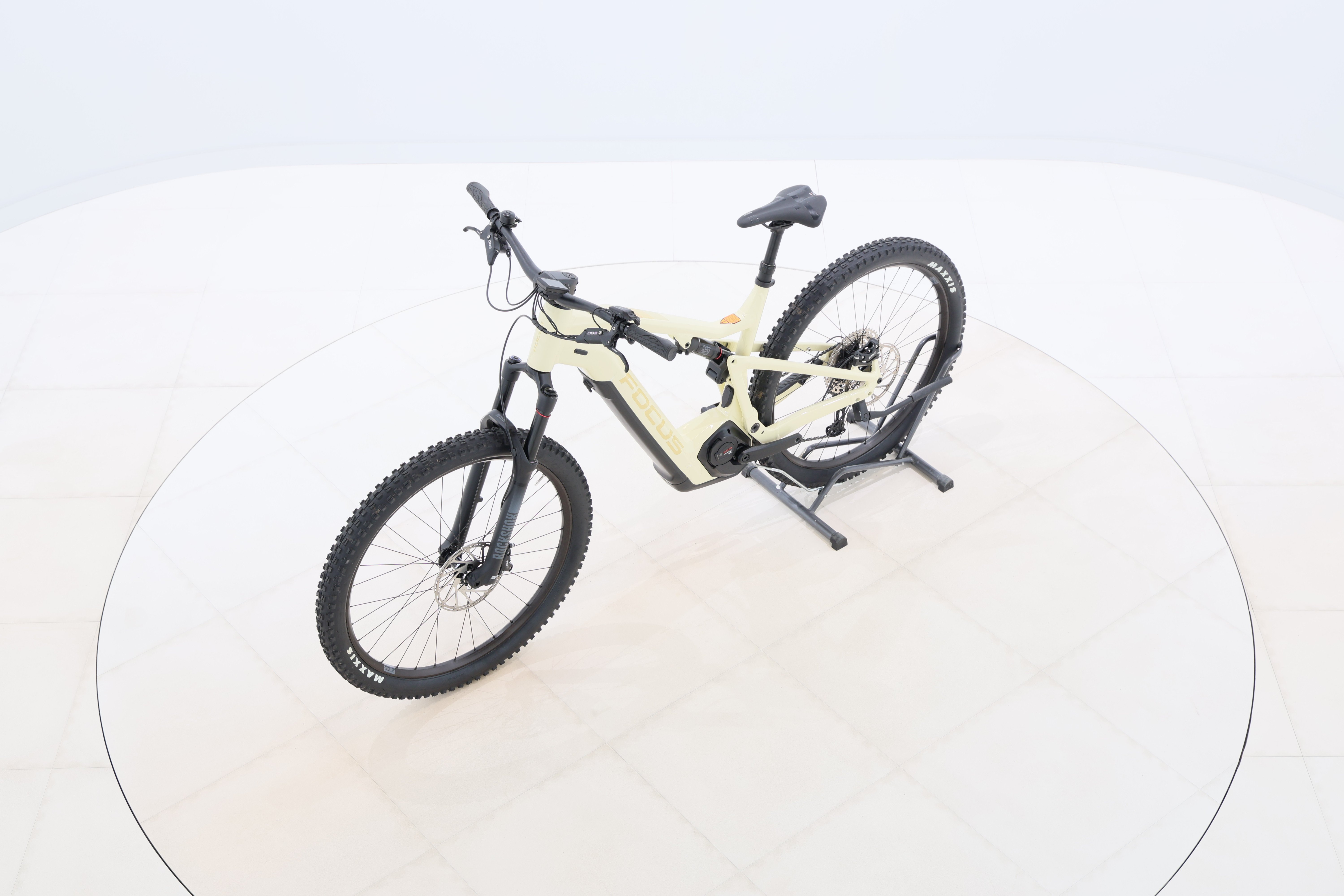 6145b3ac-097a-4b85-9399-17abbfc15062