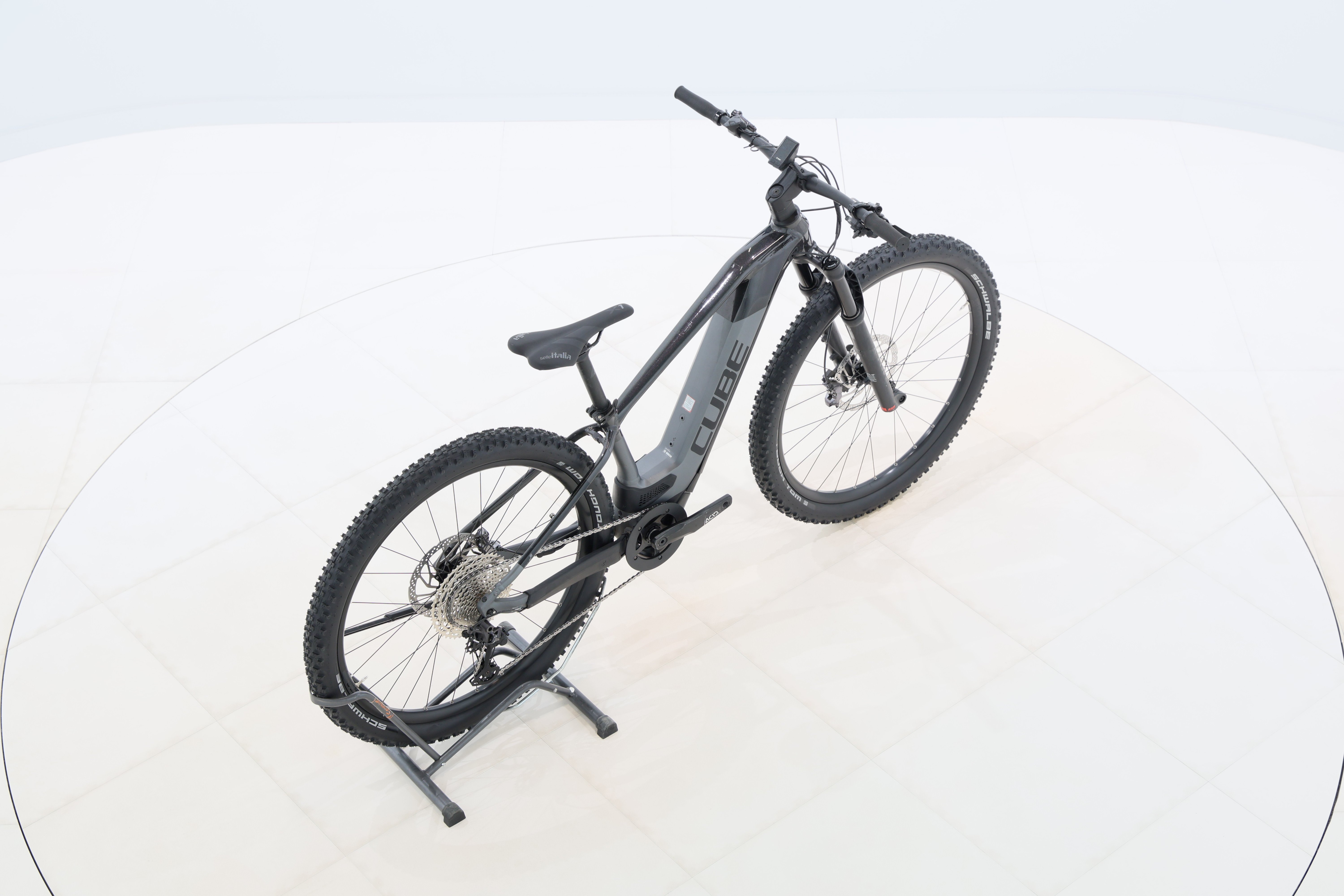 9e1e4a01-c5f8-40bd-ba13-7ddb85dd3dbd