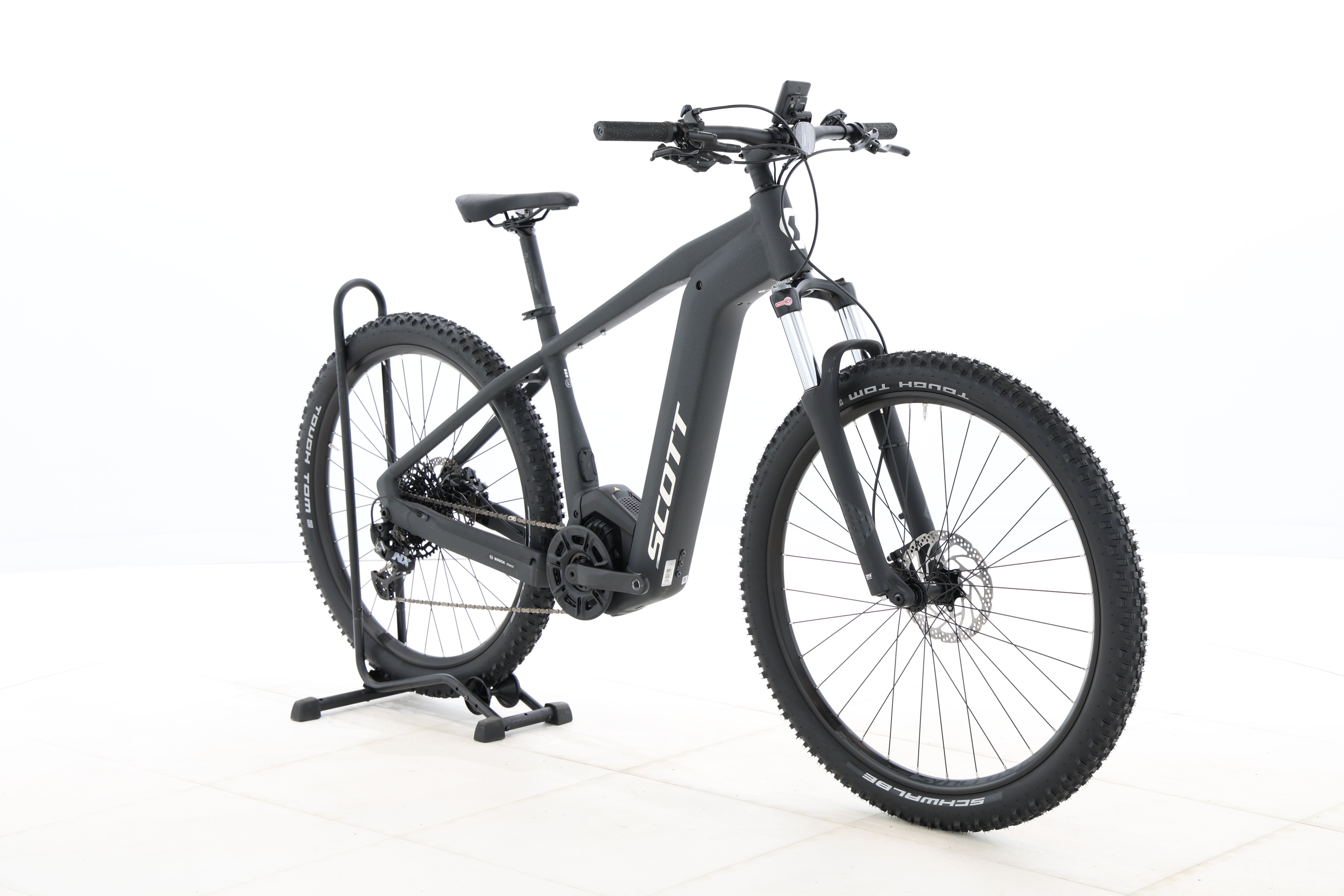 a876ef30-75d9-49a8-944b-a9395a0528a1