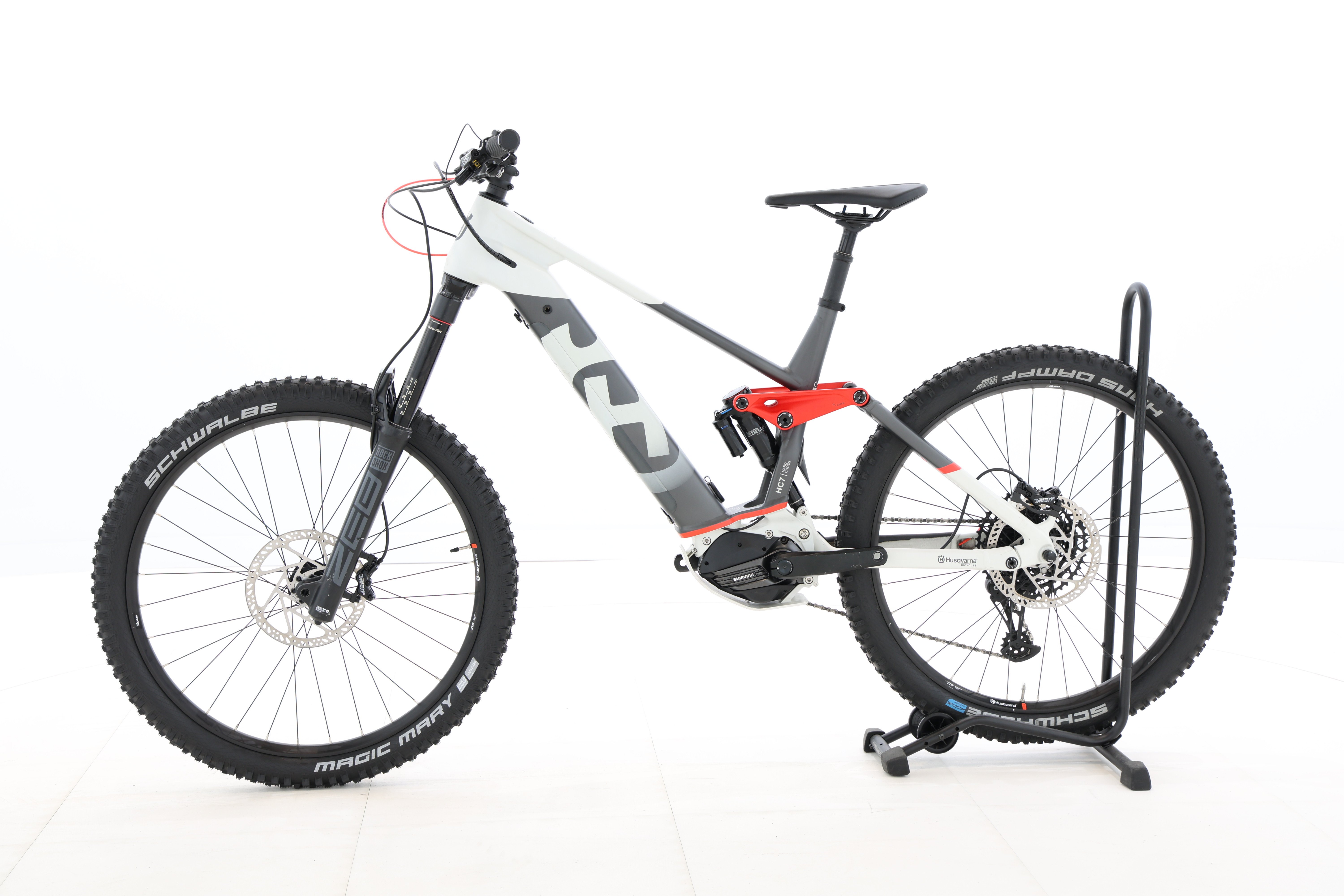 dc3a2da6-f903-4573-944f-a02e1212cadd